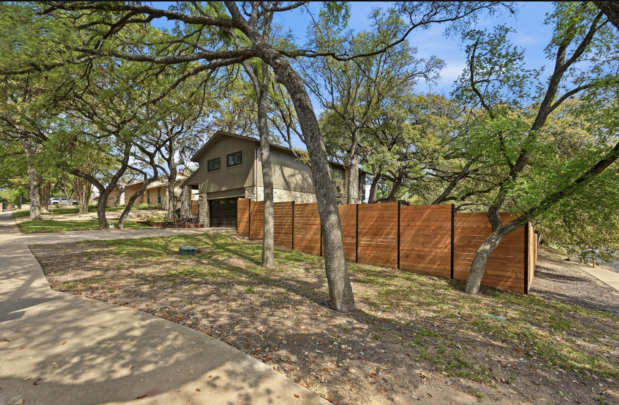 3100 Honey Tree Ln, Austin, TX 78746
