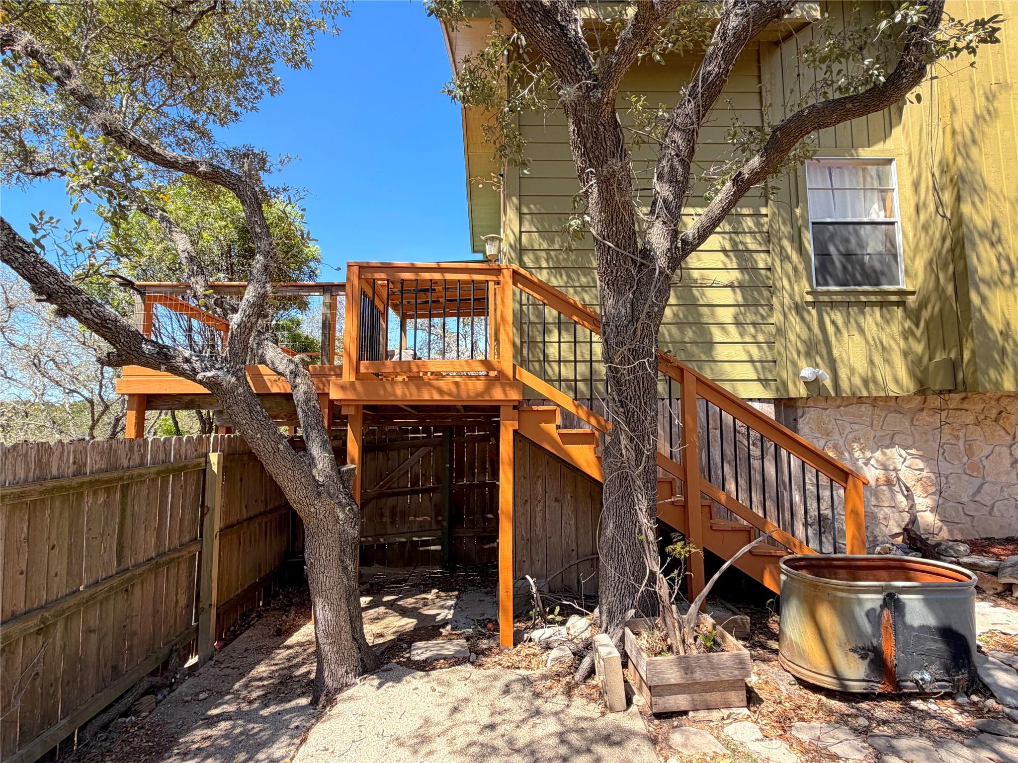 1721 Fm 3424 Dr, Canyon Lake, TX 78133