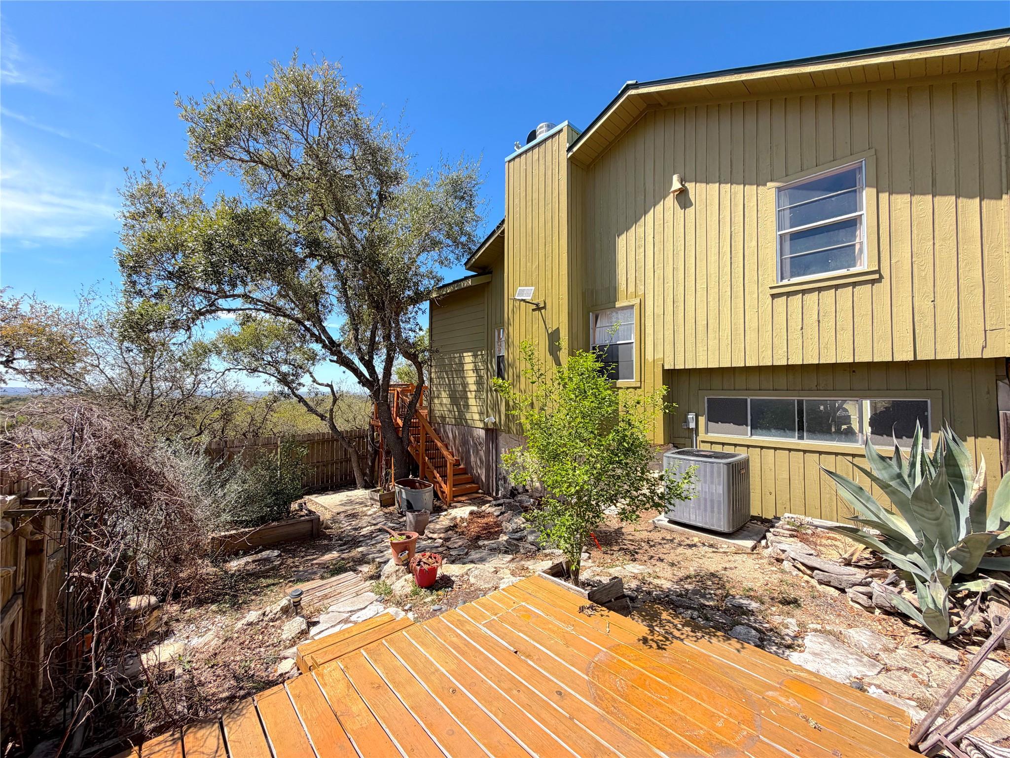 1721 Fm 3424 Dr, Canyon Lake, TX 78133