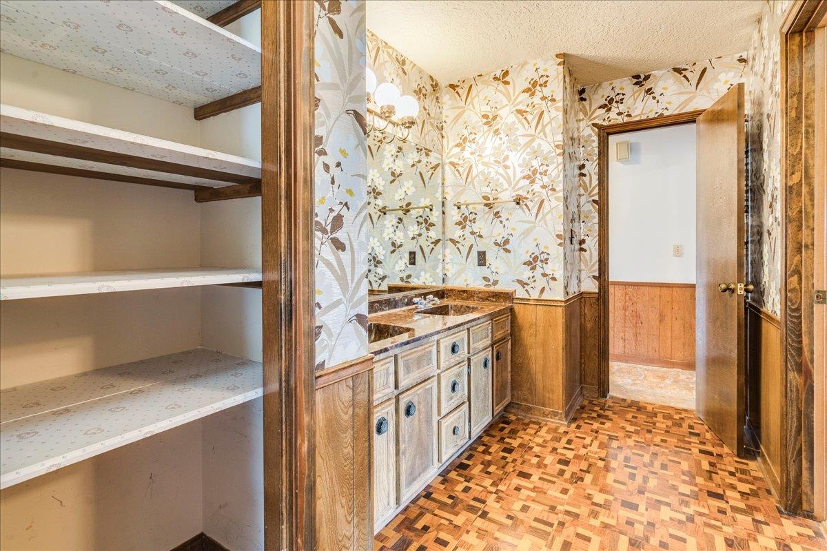 9763 Ranch Road 1623, Blanco, TX 78606