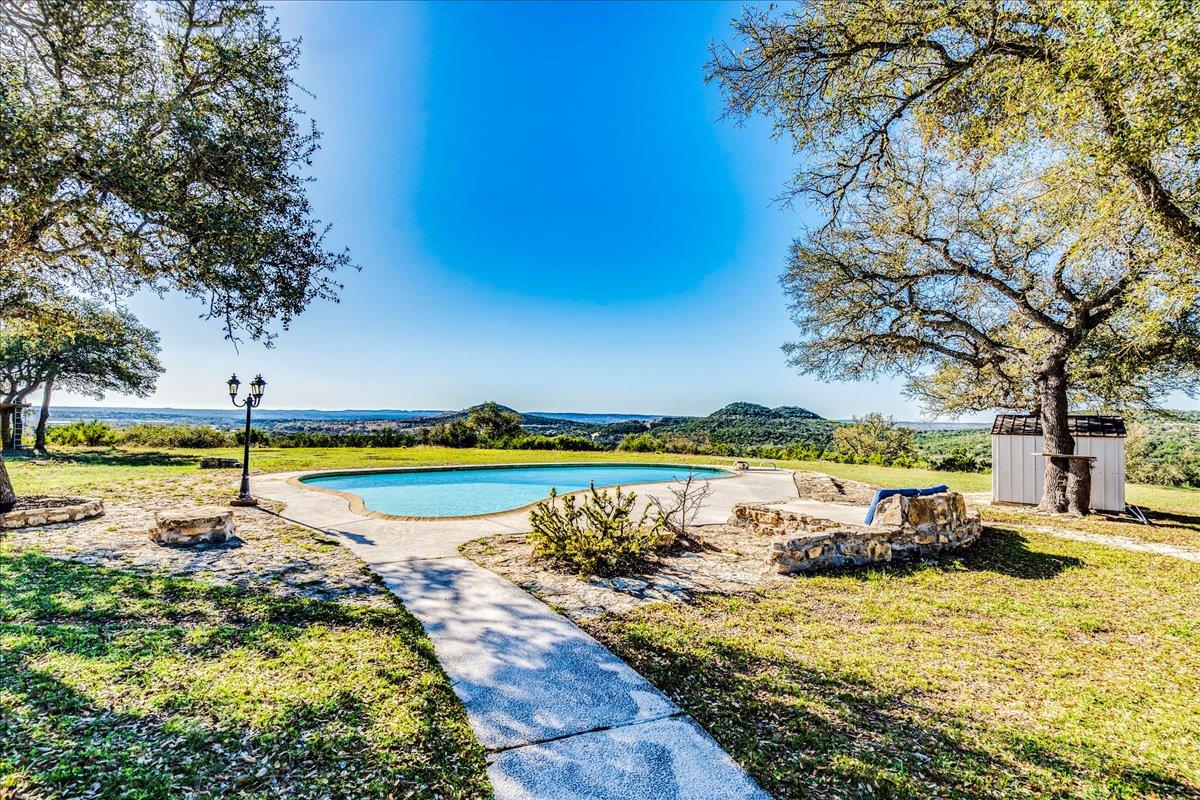 9763 Ranch Road 1623, Blanco, TX 78606