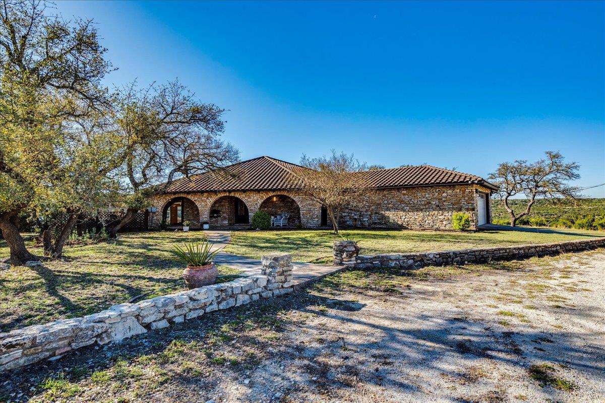 9763 Ranch Road 1623, Blanco, TX 78606