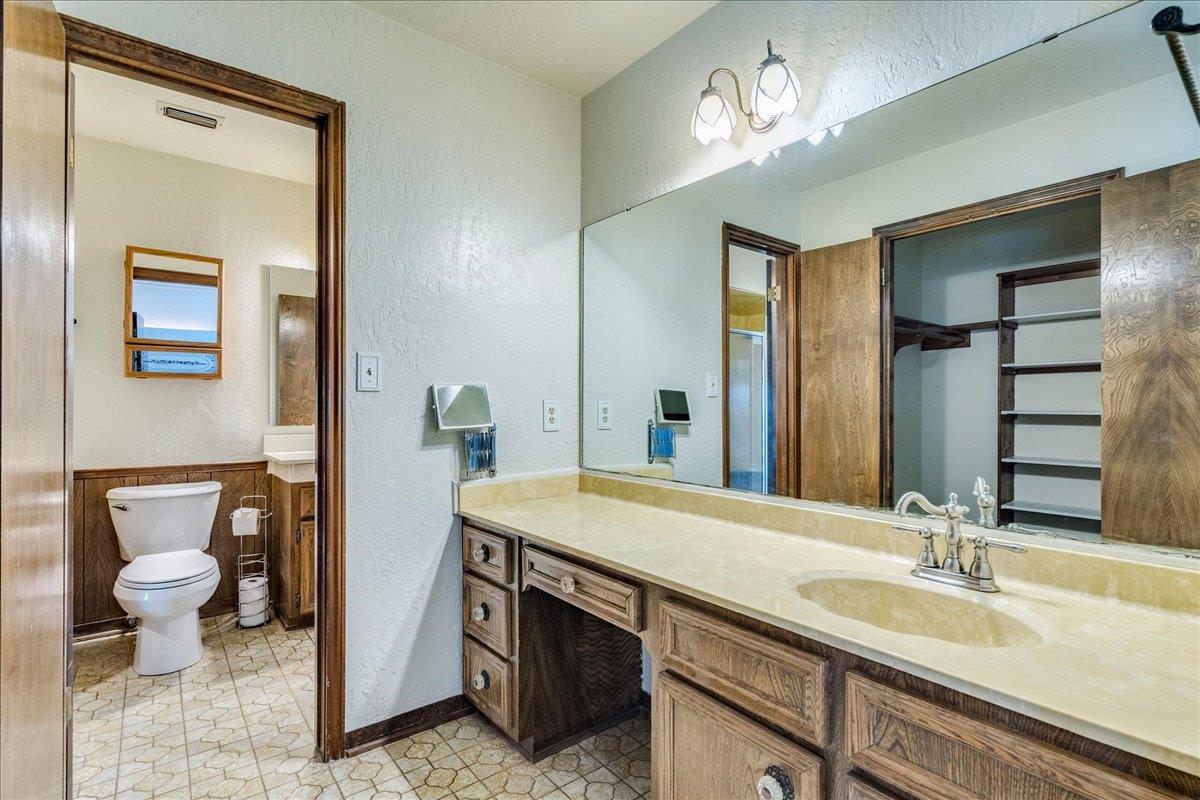 9763 Ranch Road 1623, Blanco, TX 78606