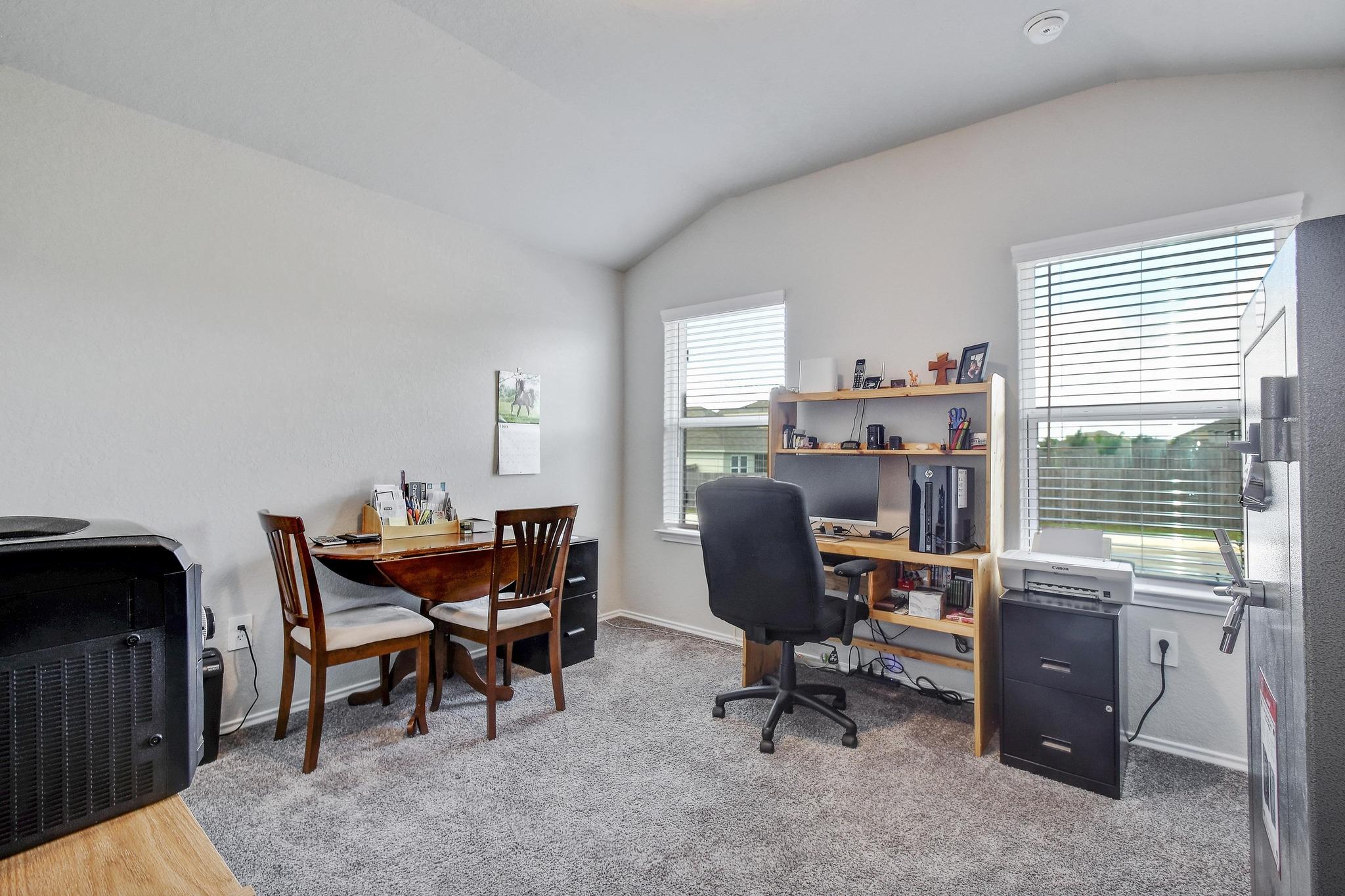 733 PEAK Pl, Seguin, TX 78155