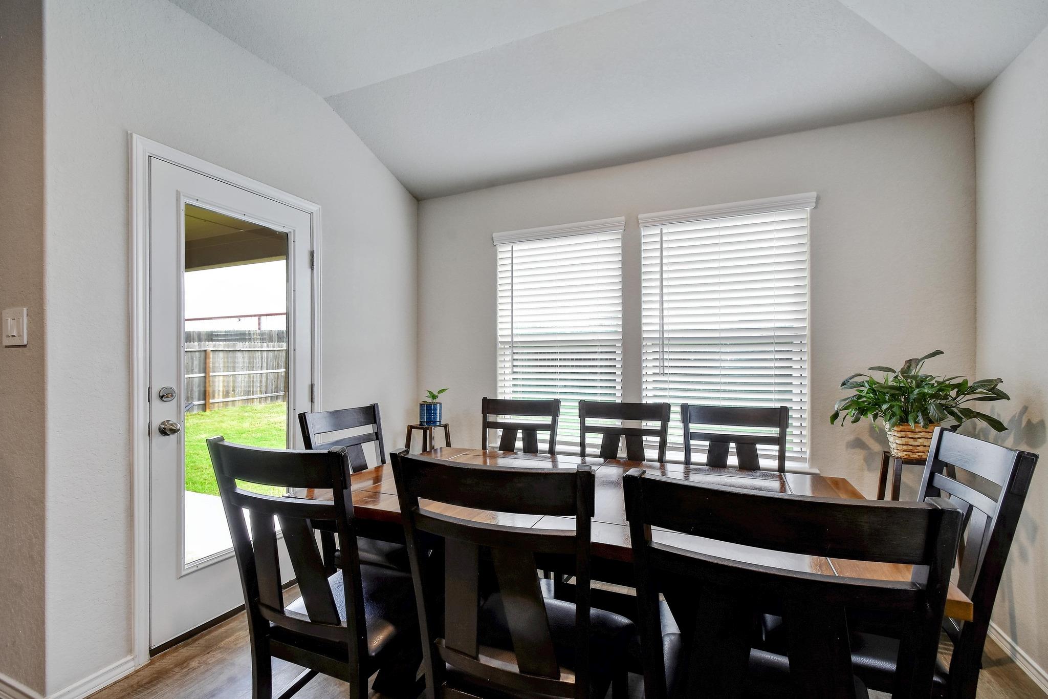 733 PEAK Pl, Seguin, TX 78155