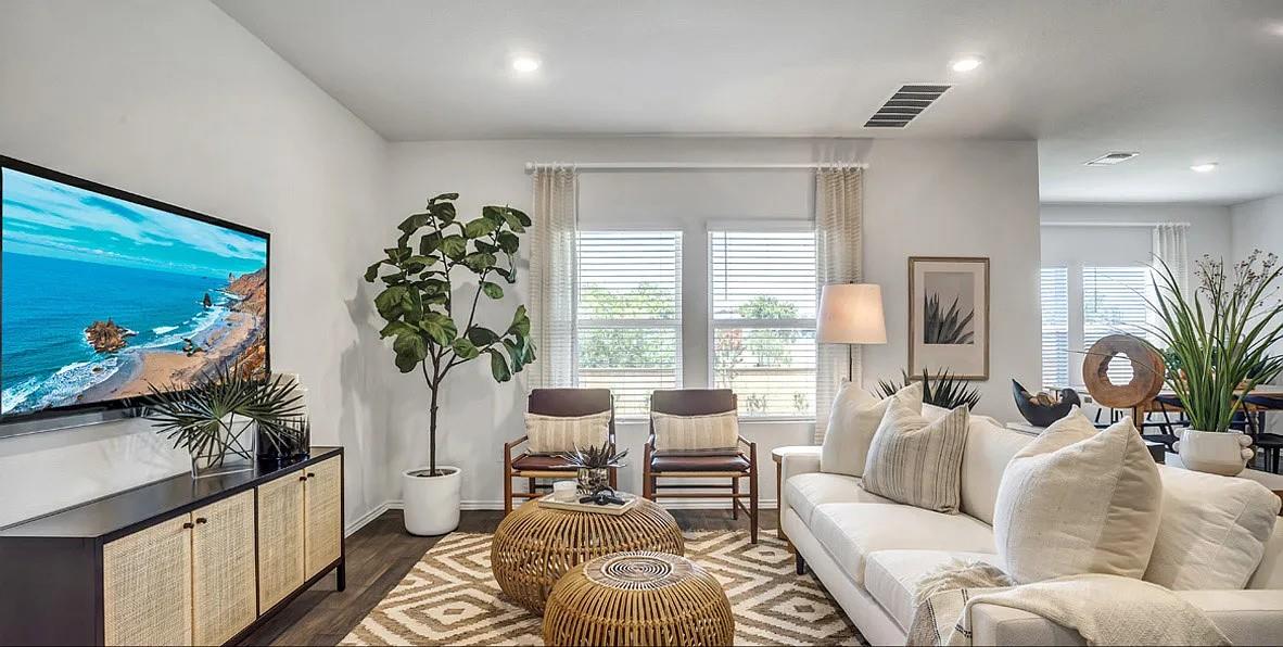 11524 Rush Ln, Elgin, TX 78621