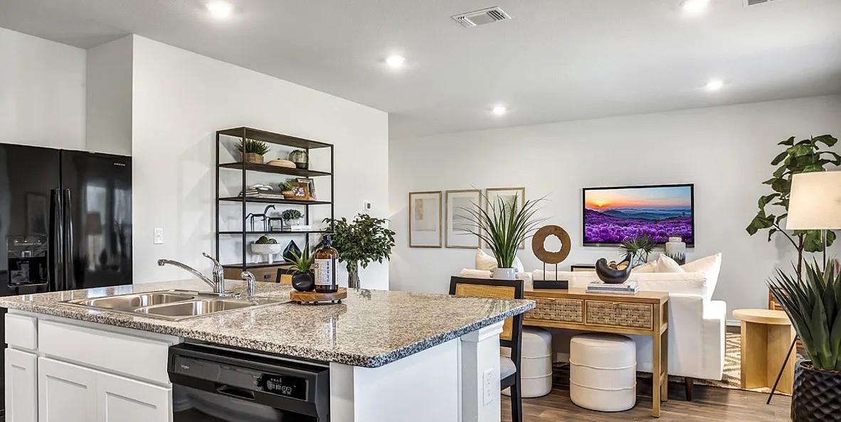 11524 Rush Ln, Elgin, TX 78621