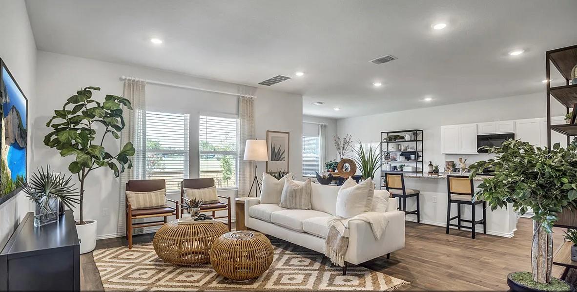 11524 Rush Ln, Elgin, TX 78621