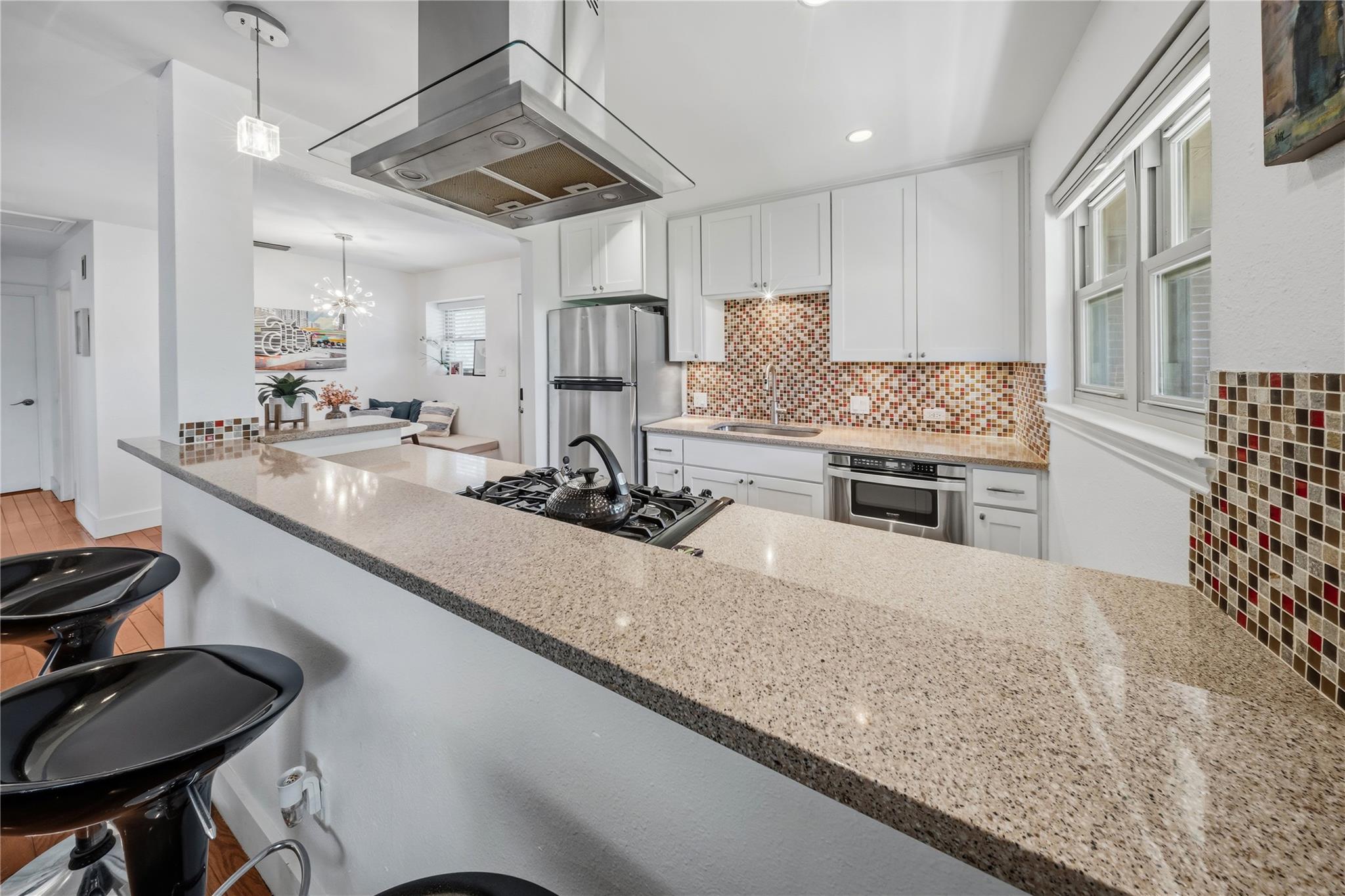 2301 Lawnmont Ave # 8, Austin, TX 78756