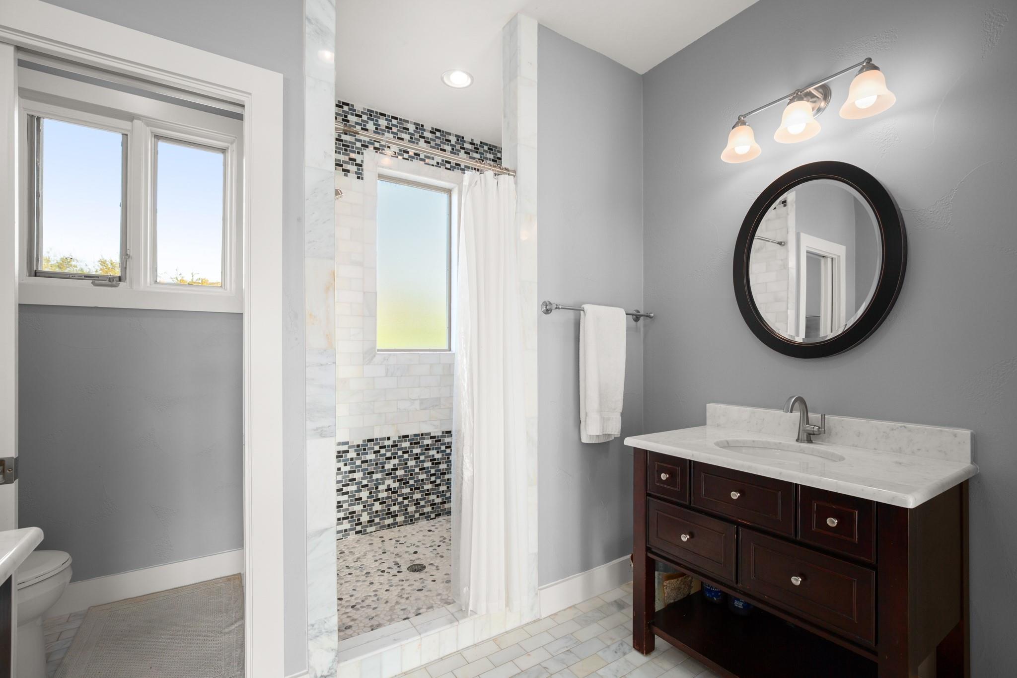 20005 Rod and Gun Club Rd, Spicewood, TX 78669