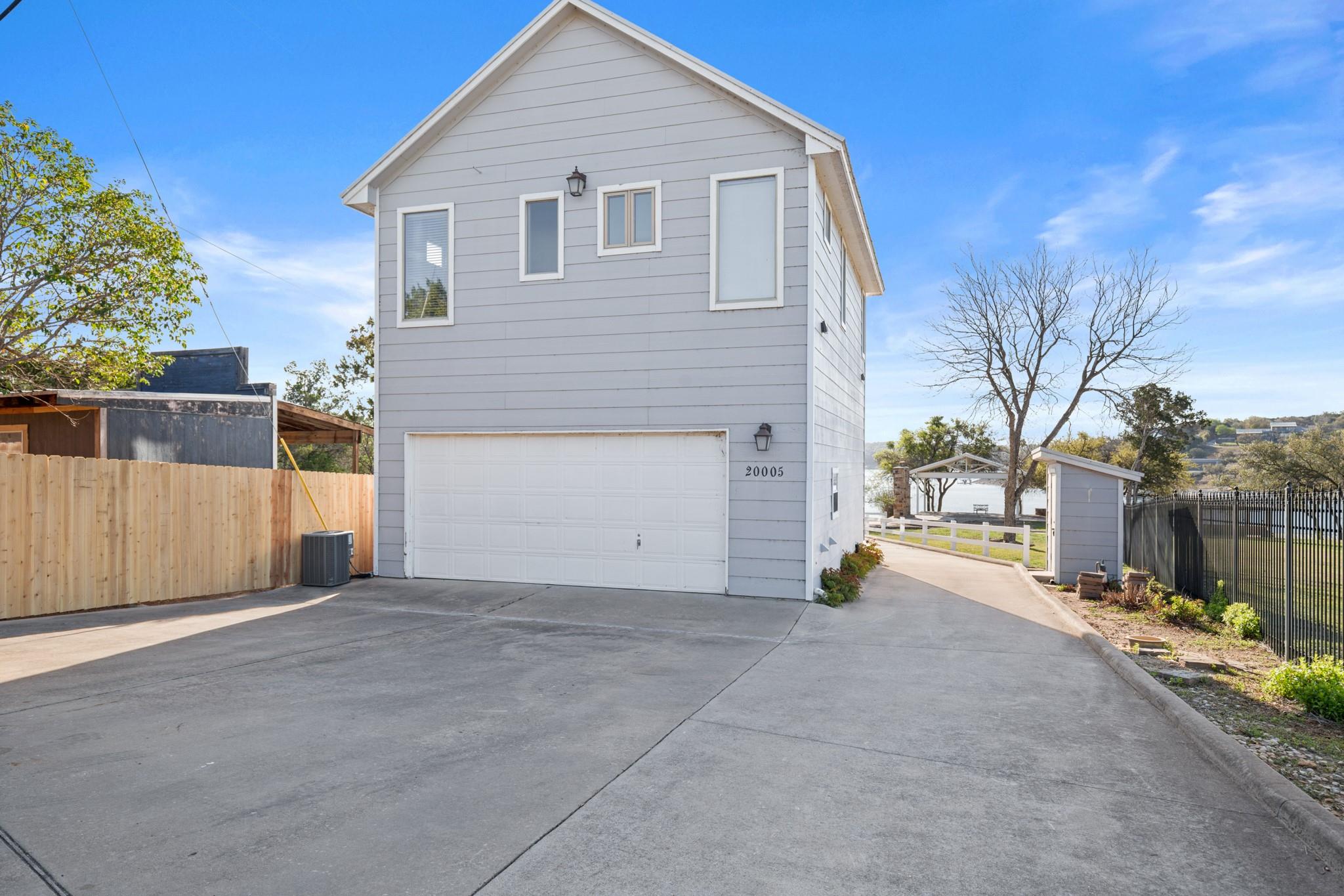 20005 Rod and Gun Club Rd, Spicewood, TX 78669