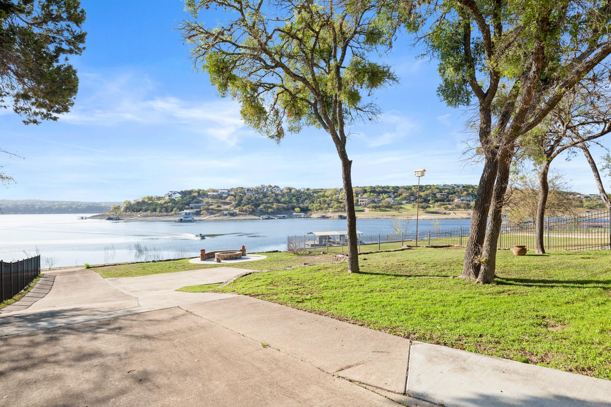 20005 Rod and Gun Club Rd, Spicewood, TX 78669