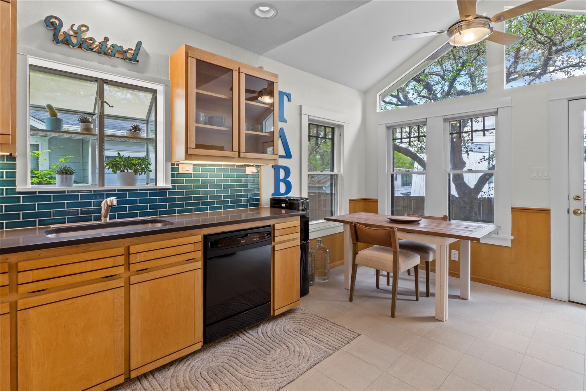 502 E Mary St, Austin, TX 78704