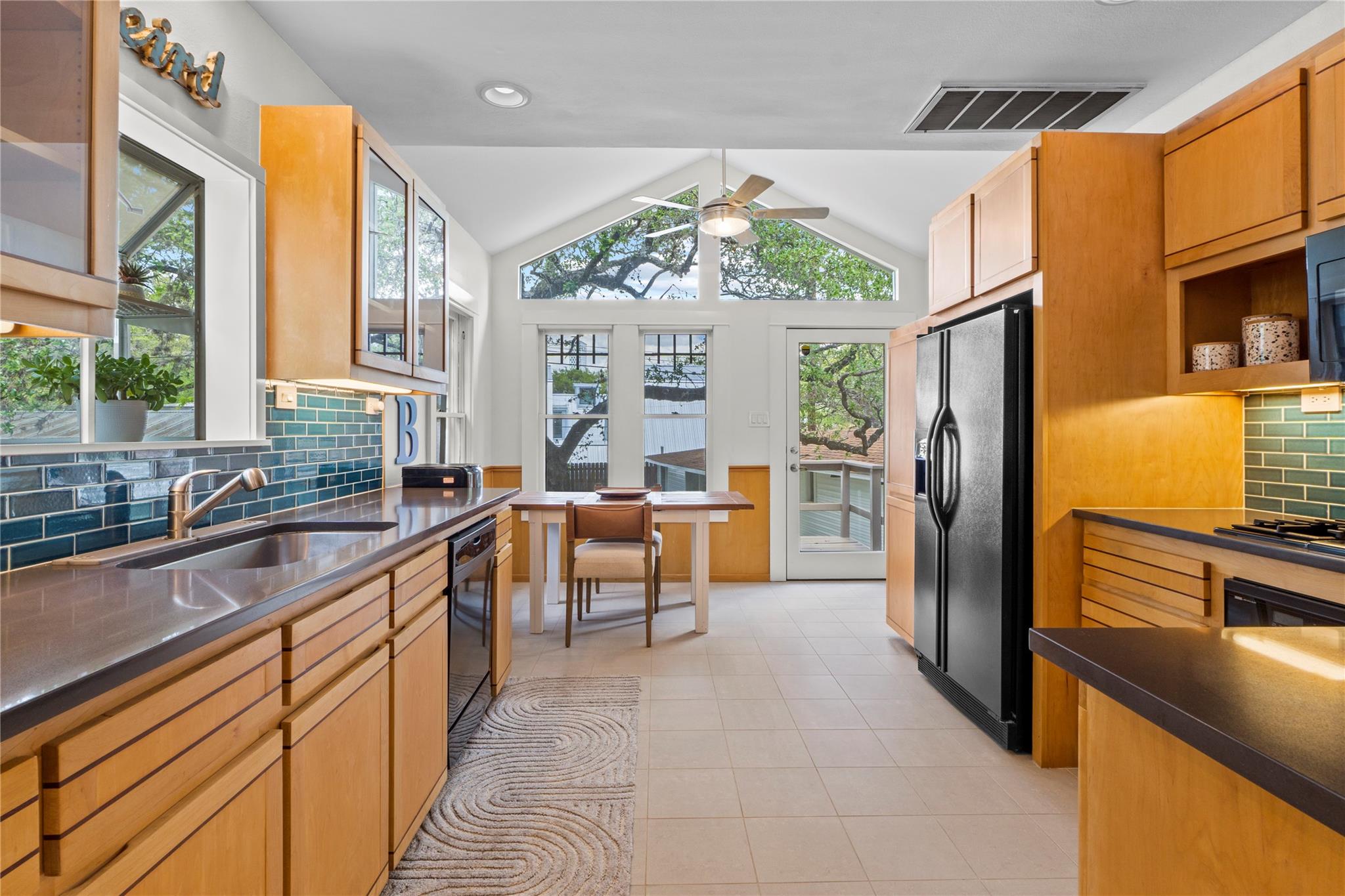 502 E Mary St, Austin, TX 78704