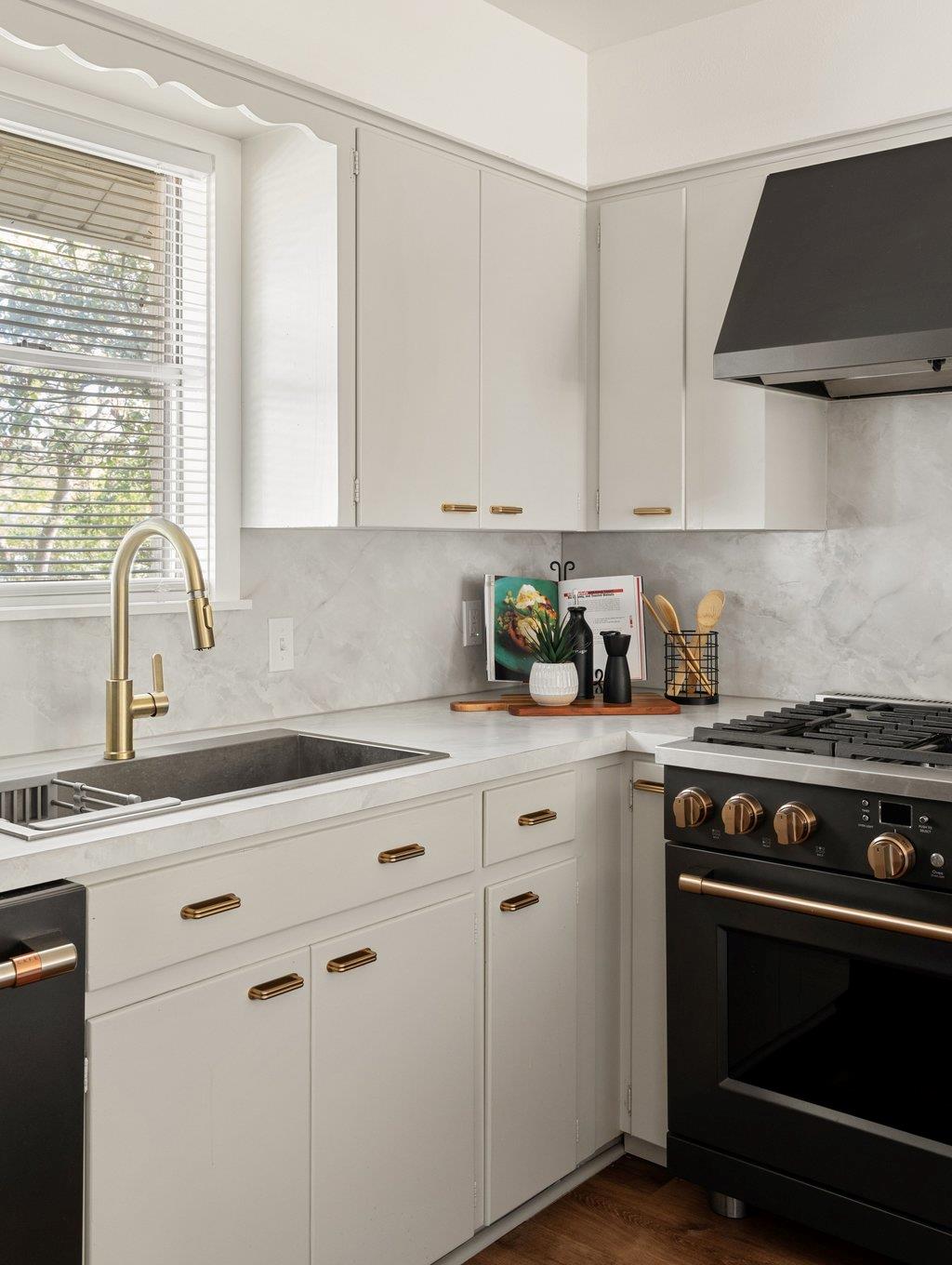 5105 Plumas Ln, Austin, TX 78745