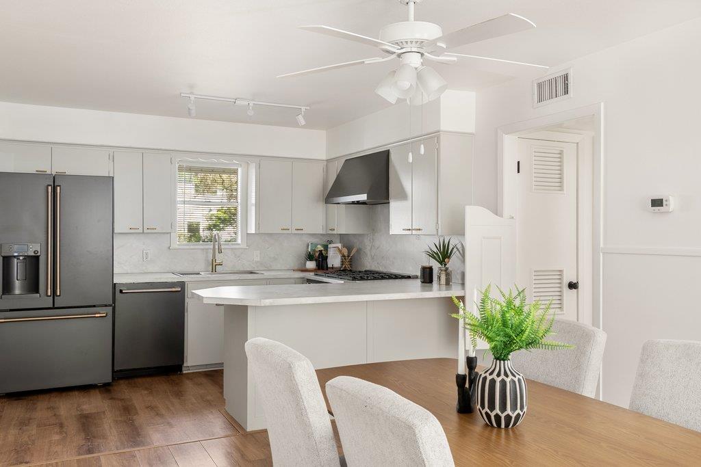 5105 Plumas Ln, Austin, TX 78745