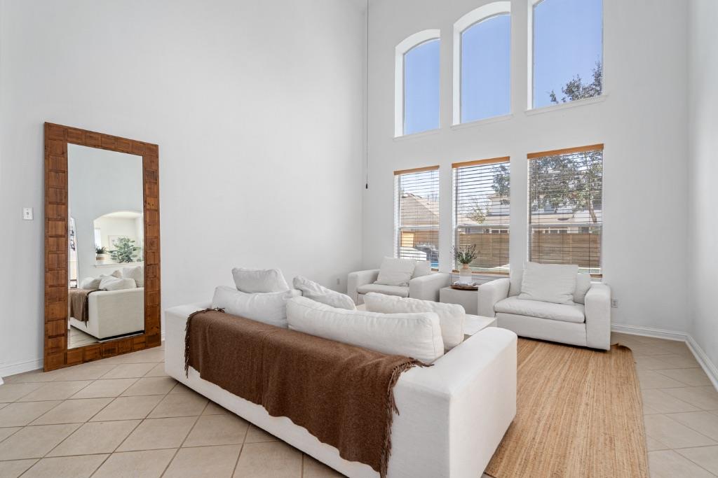 10313 Big Thicket Dr, Austin, TX 78747