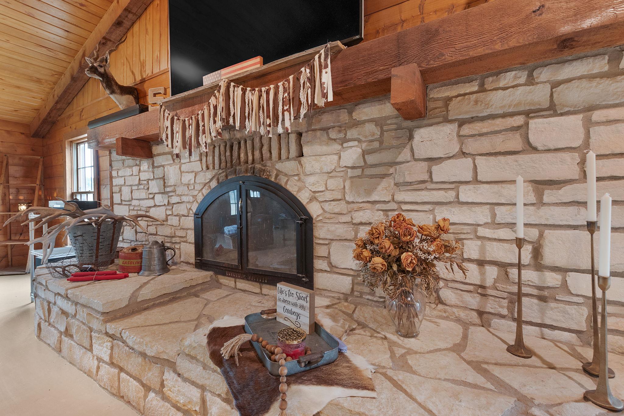 124 Old Mission Rd, Kempner, TX 76539