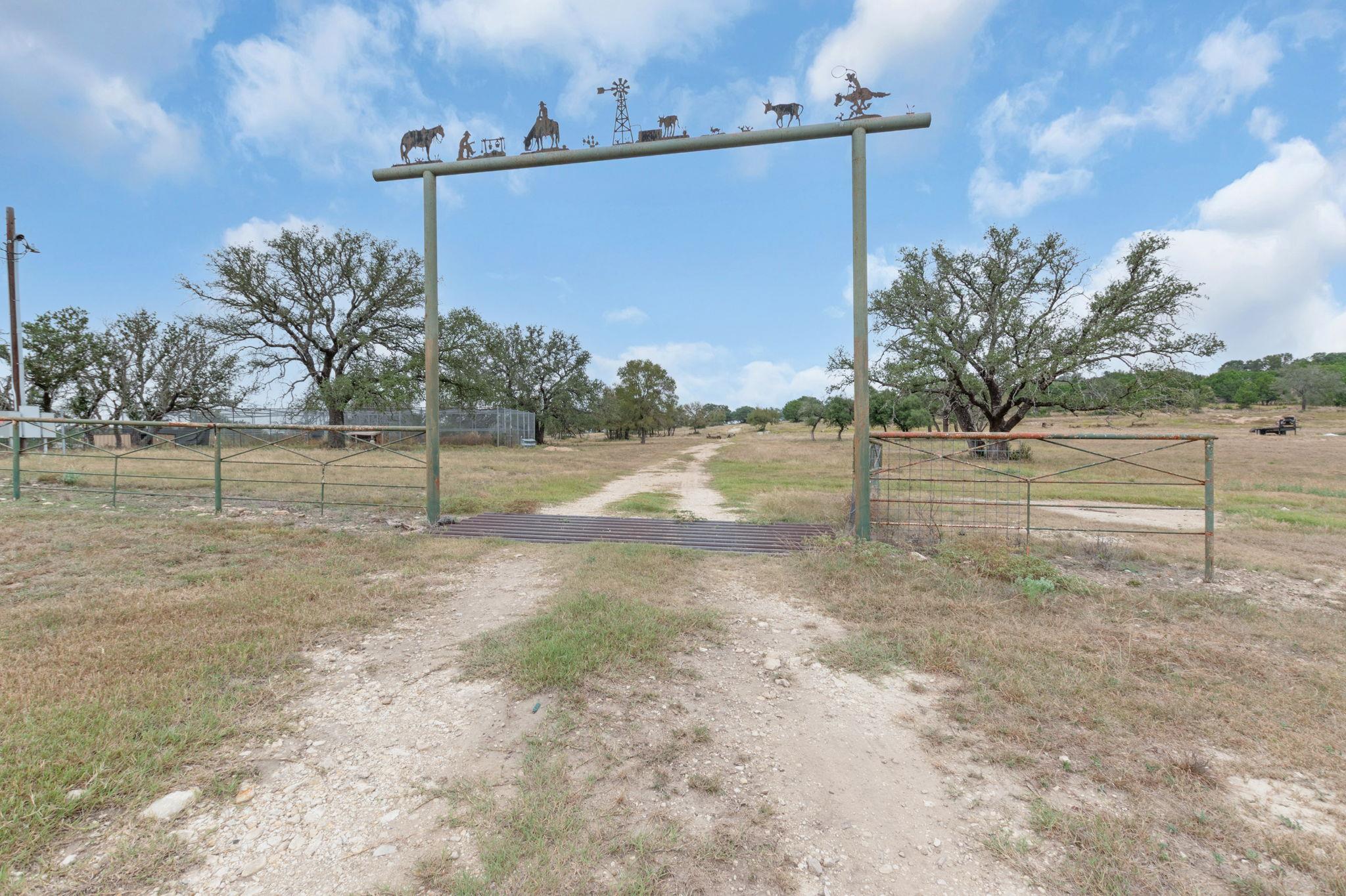 124 Old Mission Rd, Kempner, TX 76539