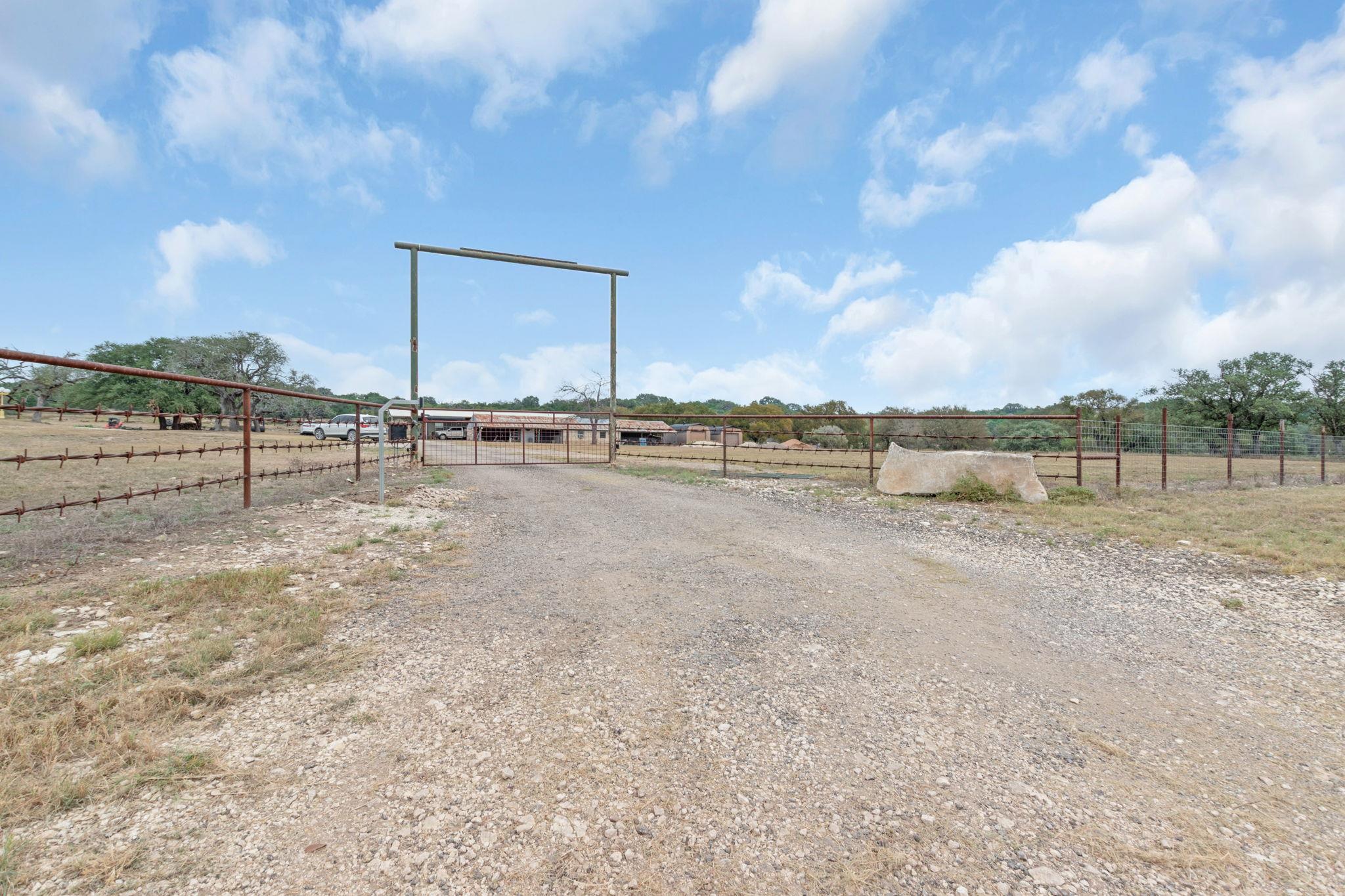 124 Old Mission Rd, Kempner, TX 76539