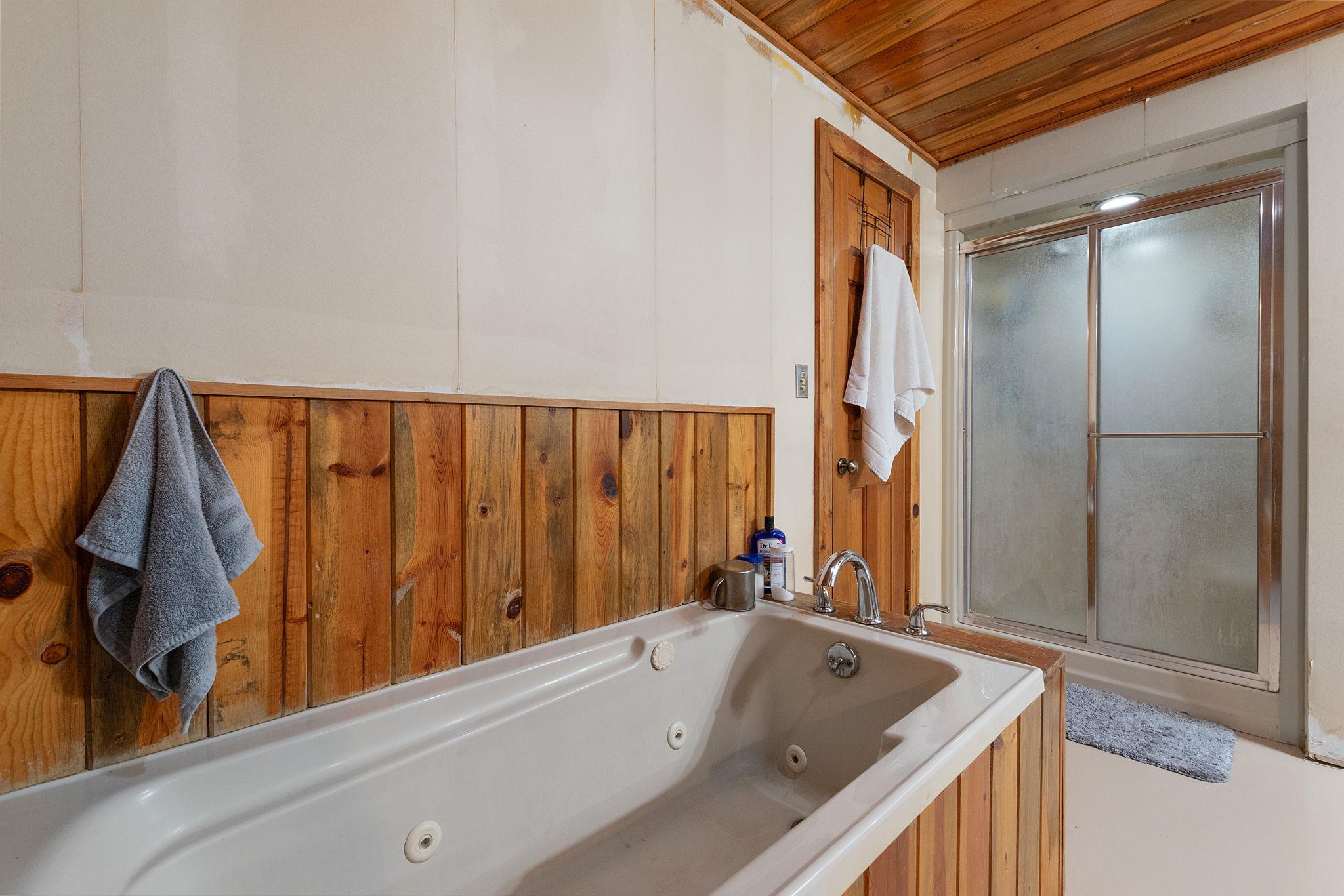 124 Old Mission Rd, Kempner, TX 76539