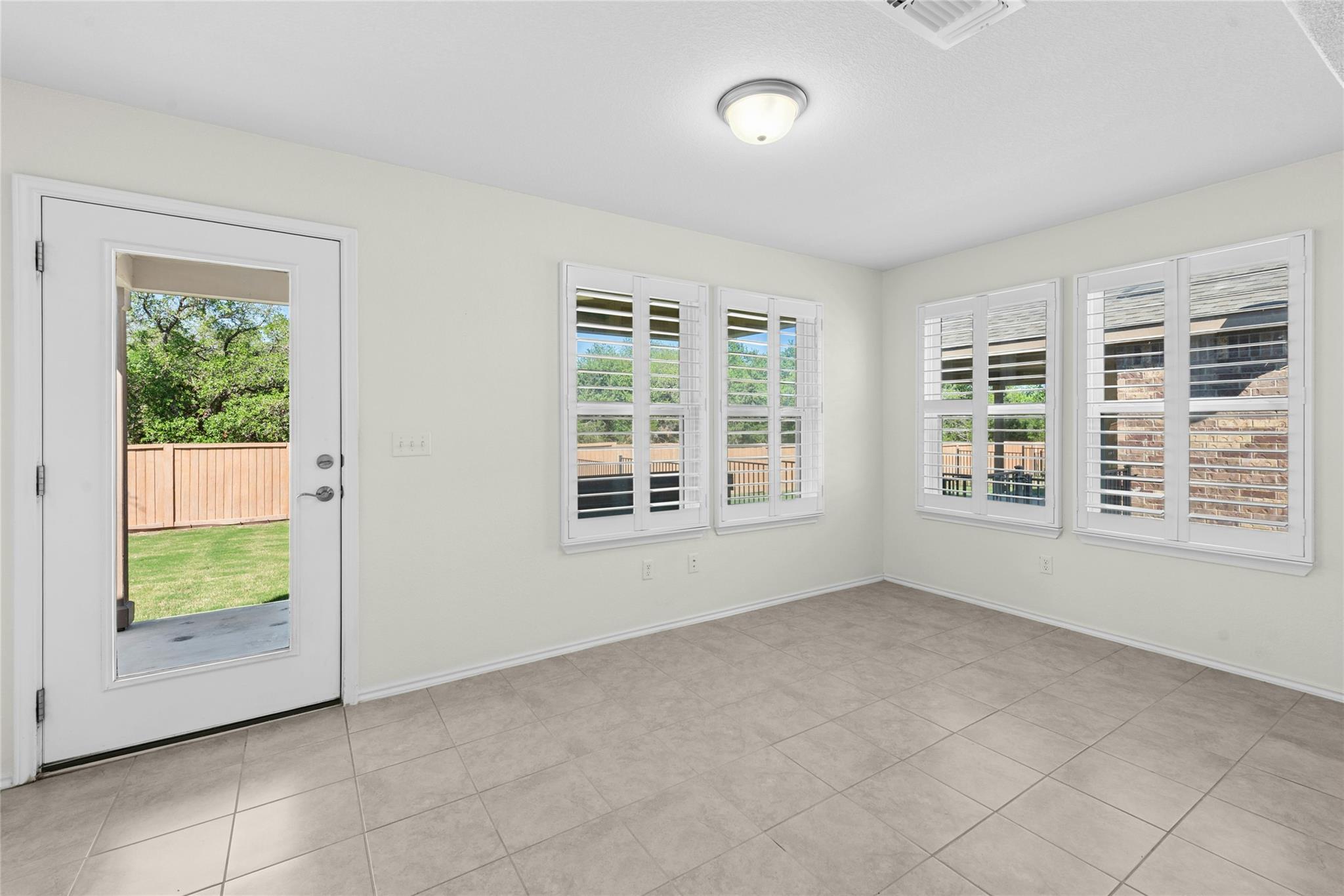 517 Rockport St, Georgetown, TX 78633