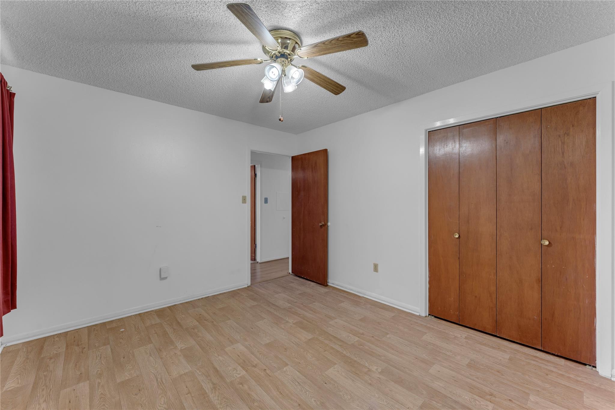 901 N Hill St, Burnet, TX 78611