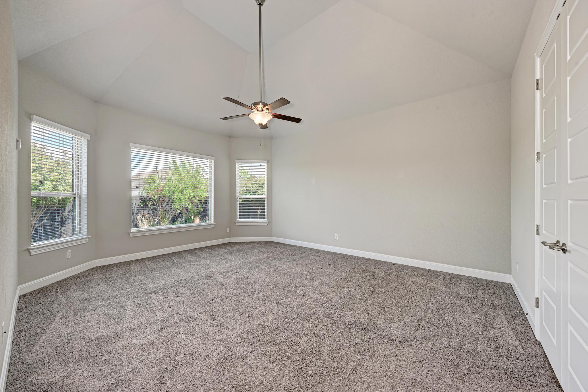 2416 Echo Park Dr, Leander, TX 78641