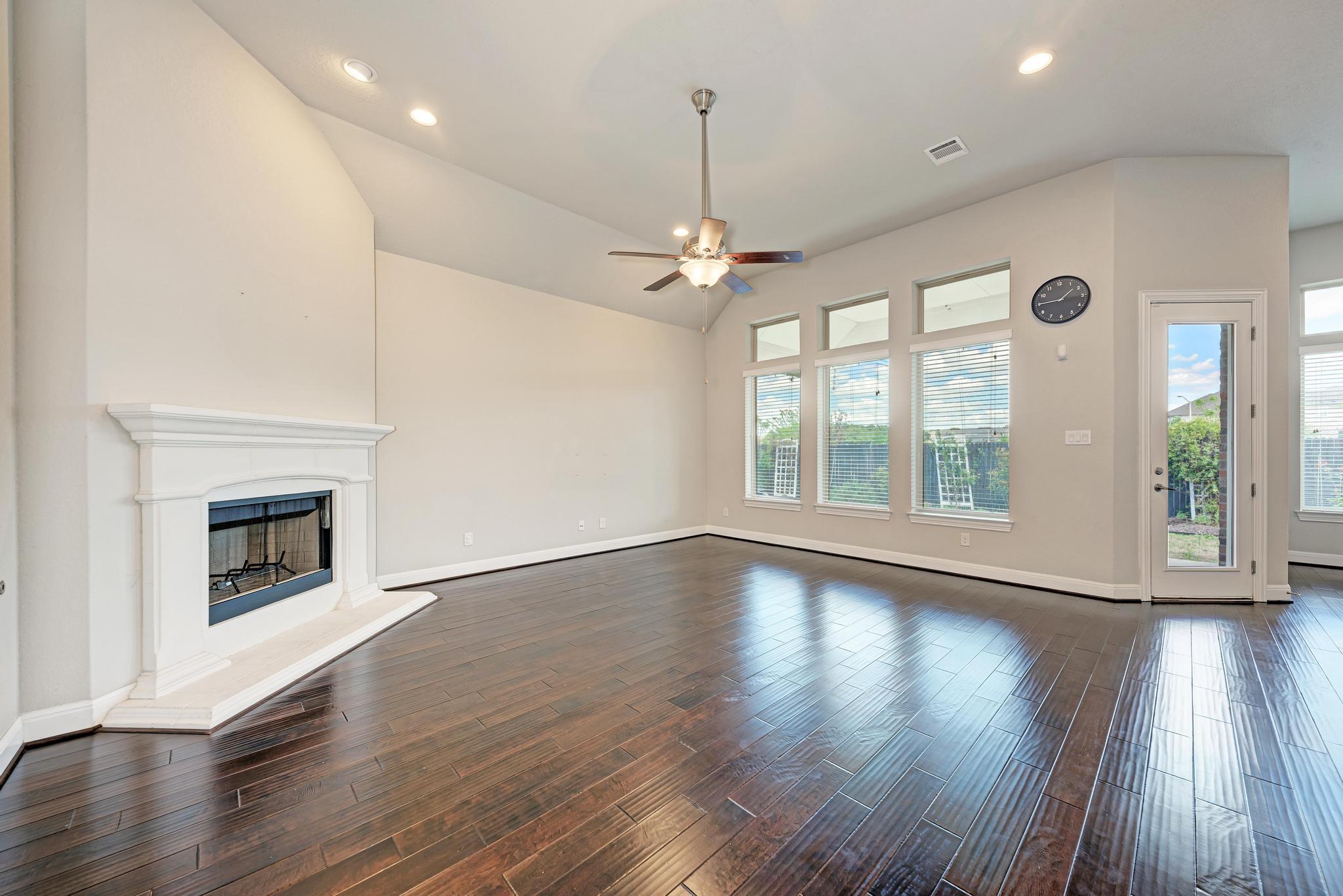 2416 Echo Park Dr, Leander, TX 78641