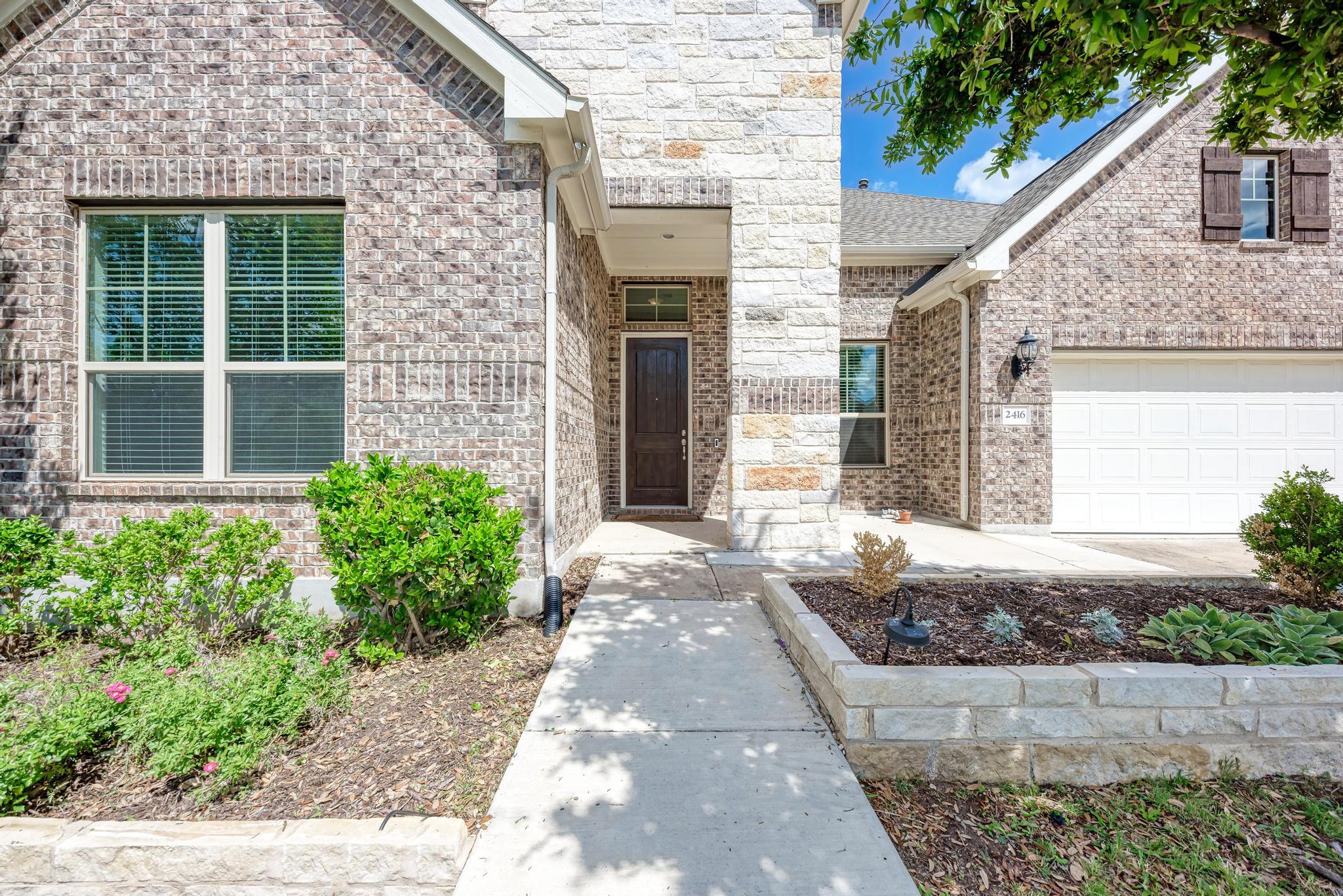 2416 Echo Park Dr, Leander, TX 78641