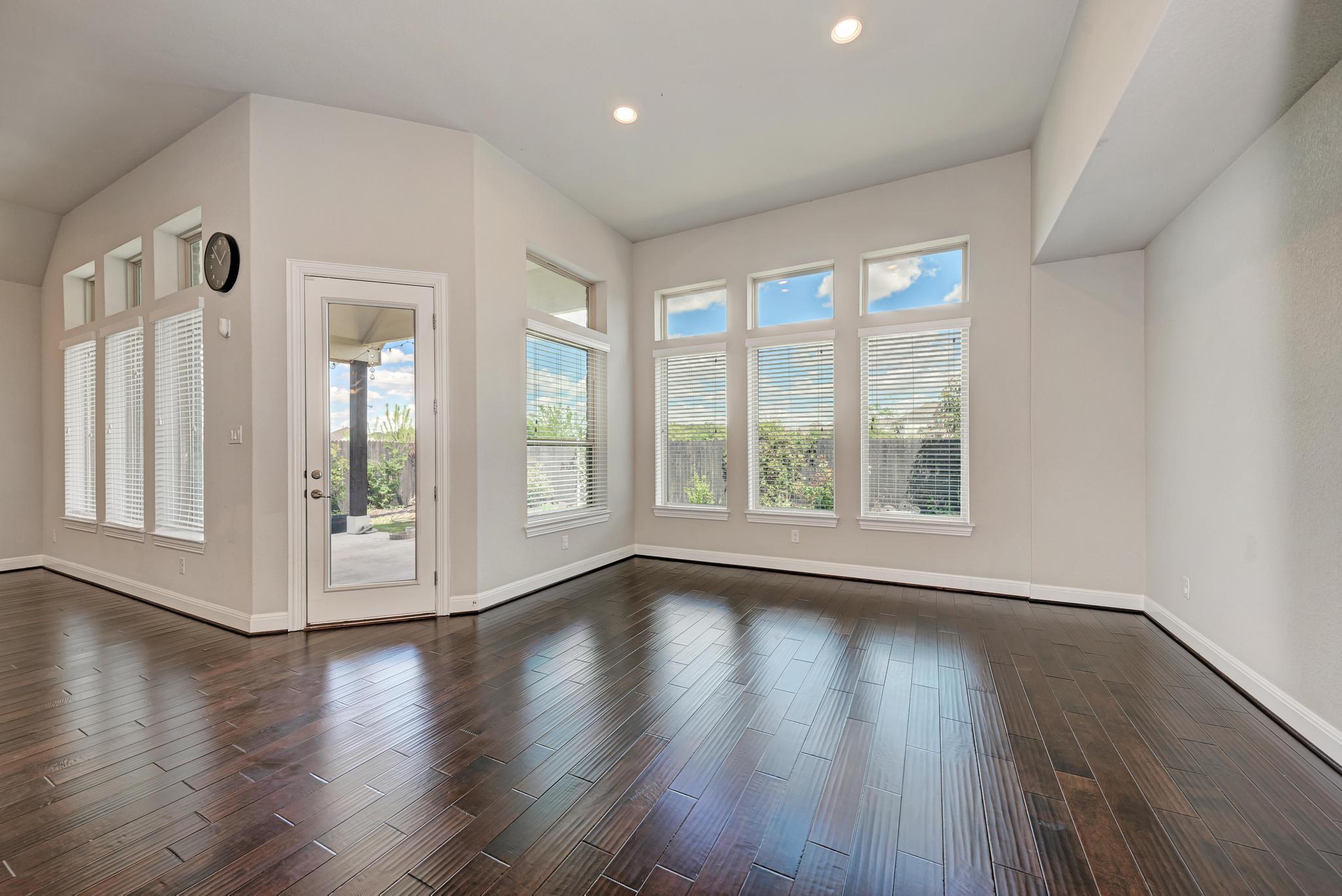 2416 Echo Park Dr, Leander, TX 78641