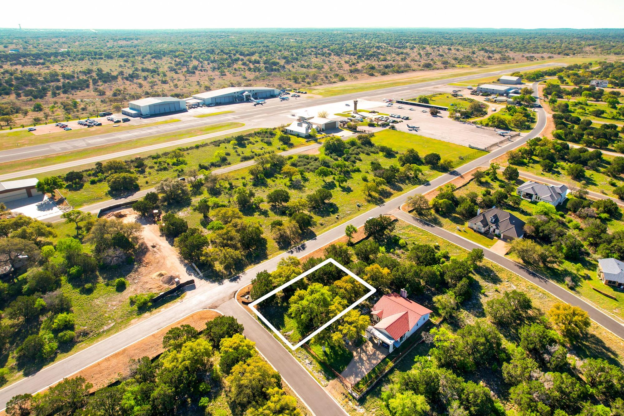 101 El Paso Dr, Horseshoe Bay, TX 78657