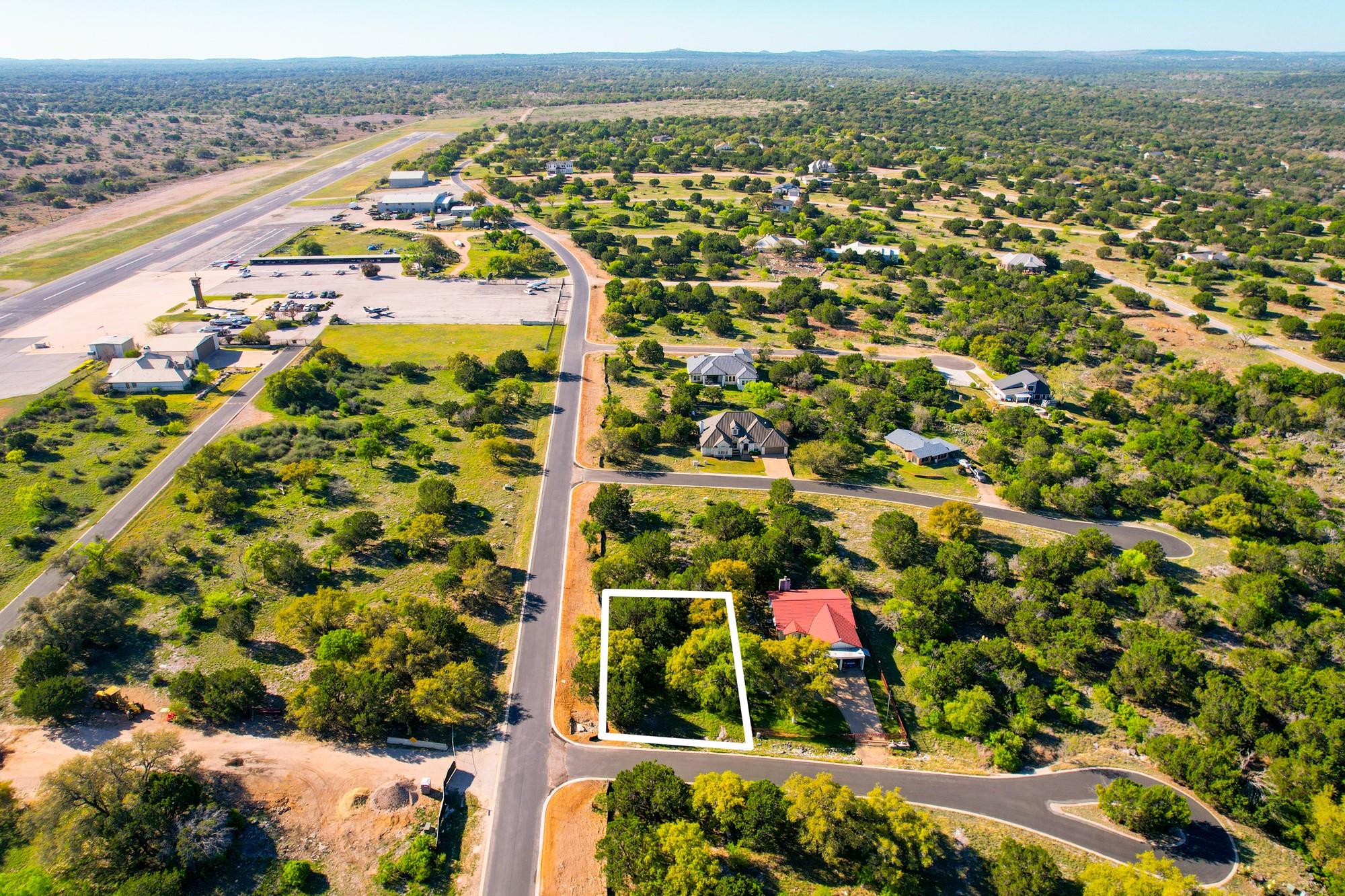 101 El Paso Dr, Horseshoe Bay, TX 78657