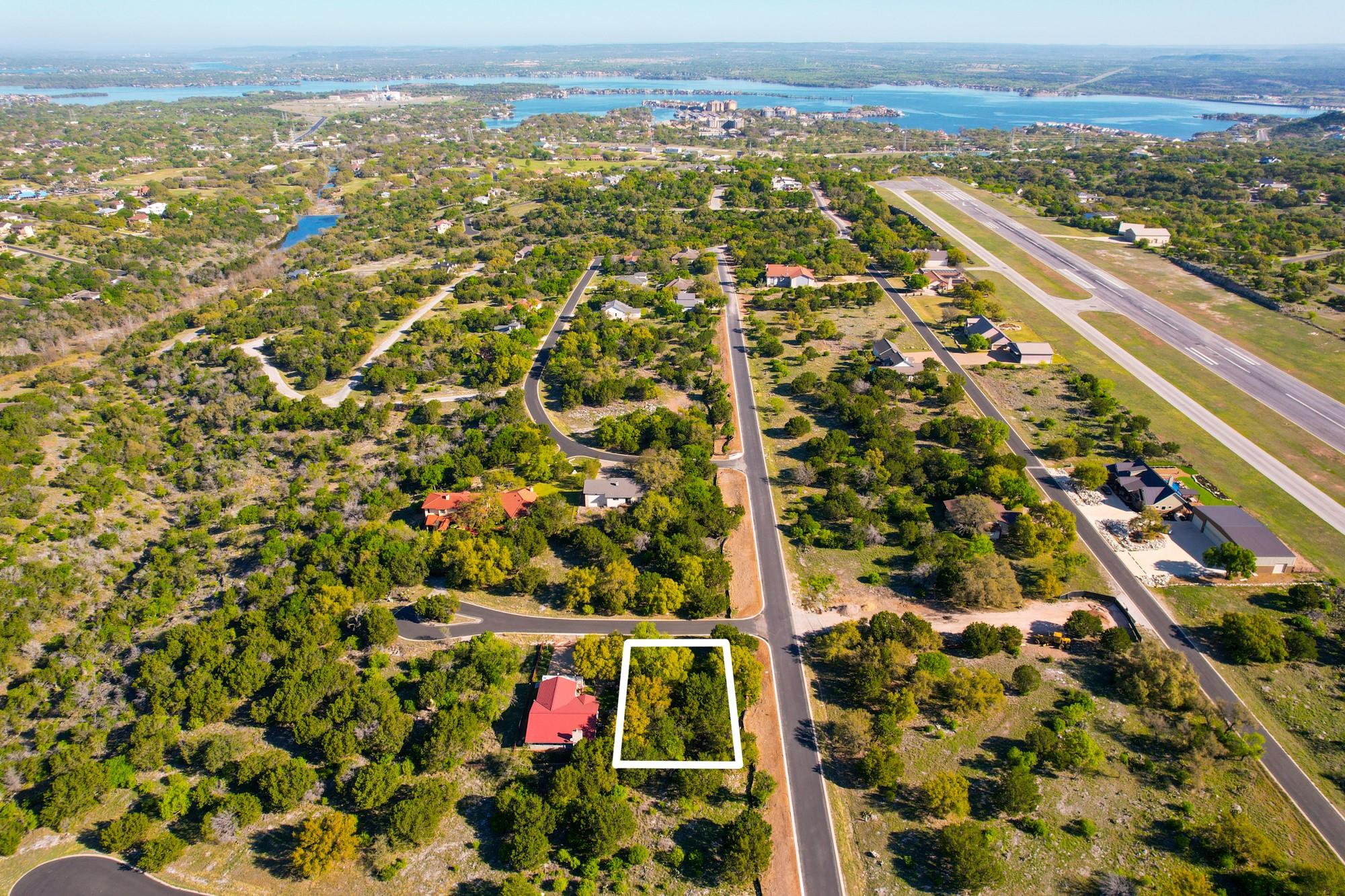 101 El Paso Dr, Horseshoe Bay, TX 78657