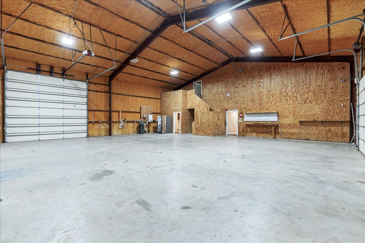 300 County Road 407, Spicewood, TX 78669