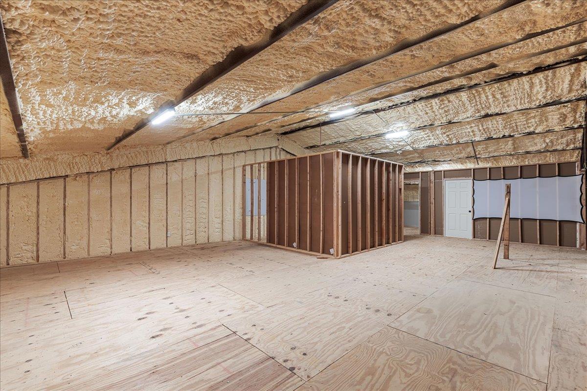 300 County Road 407, Spicewood, TX 78669