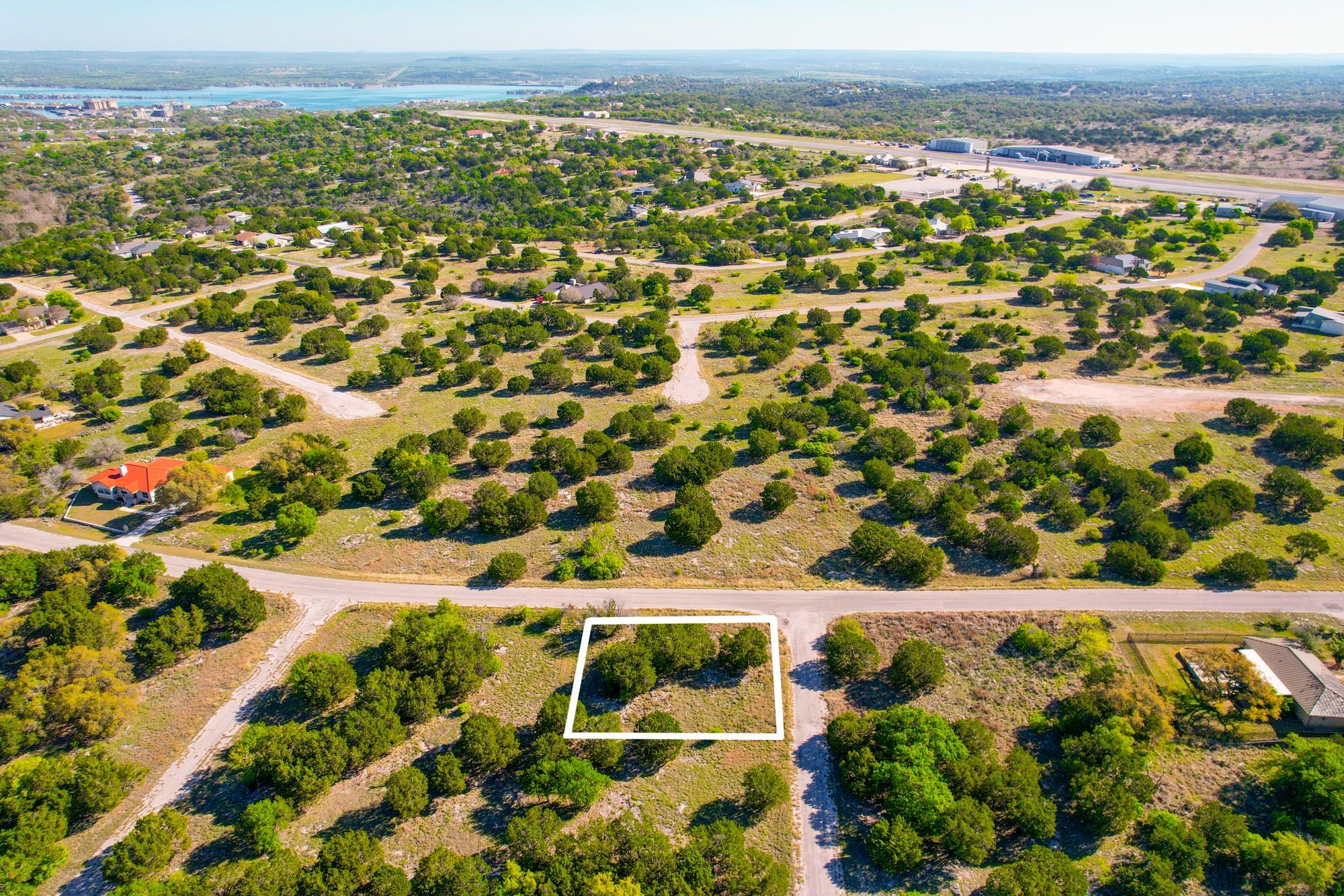 501 Wind Swept/Panorama Rd, Horseshoe Bay, TX 78657