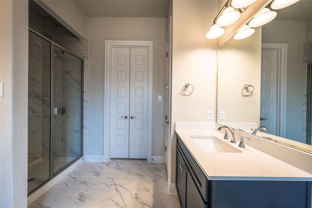 113 Old Trinity Way W, Georgetown, TX 78628