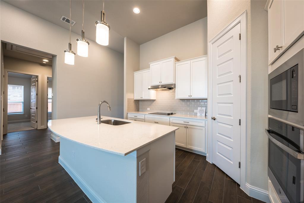 113 Old Trinity Way W, Georgetown, TX 78628