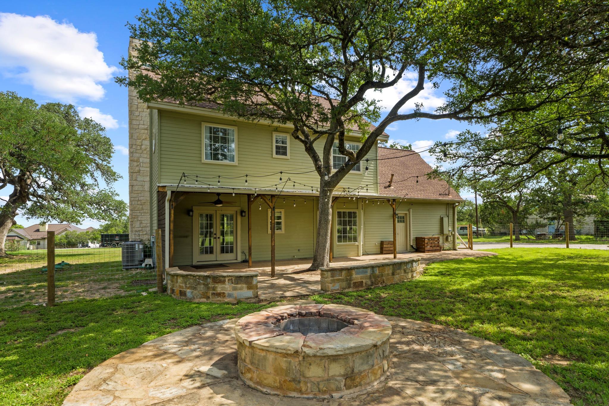 8105 Coyote Rdg, Austin, TX 78737