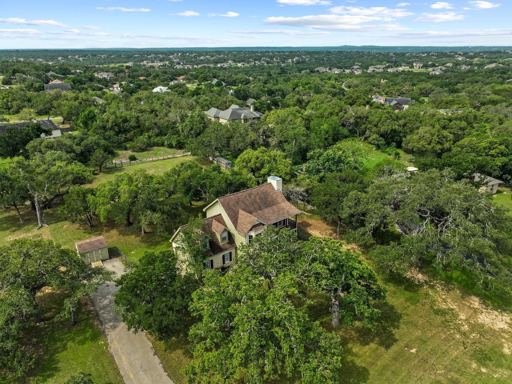 8105 Coyote Rdg, Austin, TX 78737