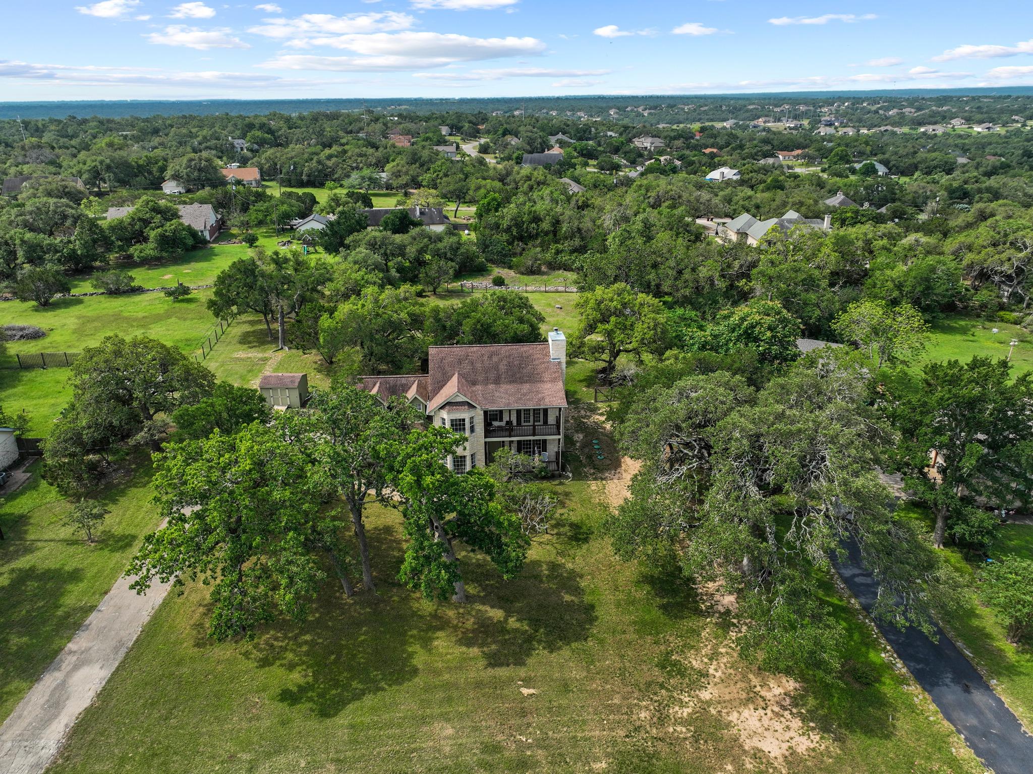 8105 Coyote Rdg, Austin, TX 78737