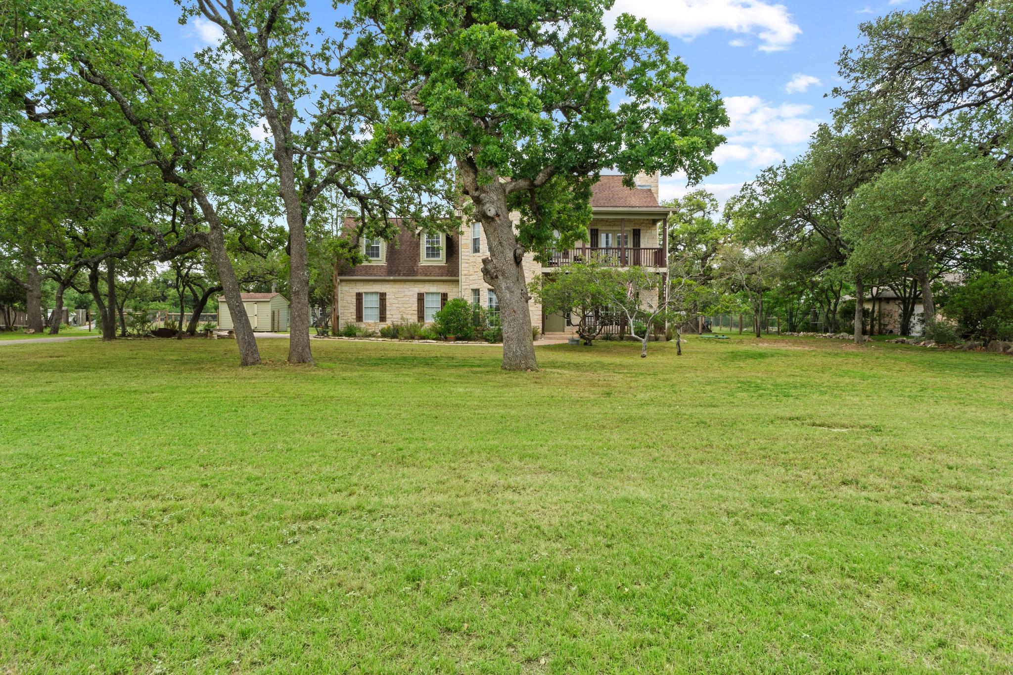 8105 Coyote Rdg, Austin, TX 78737