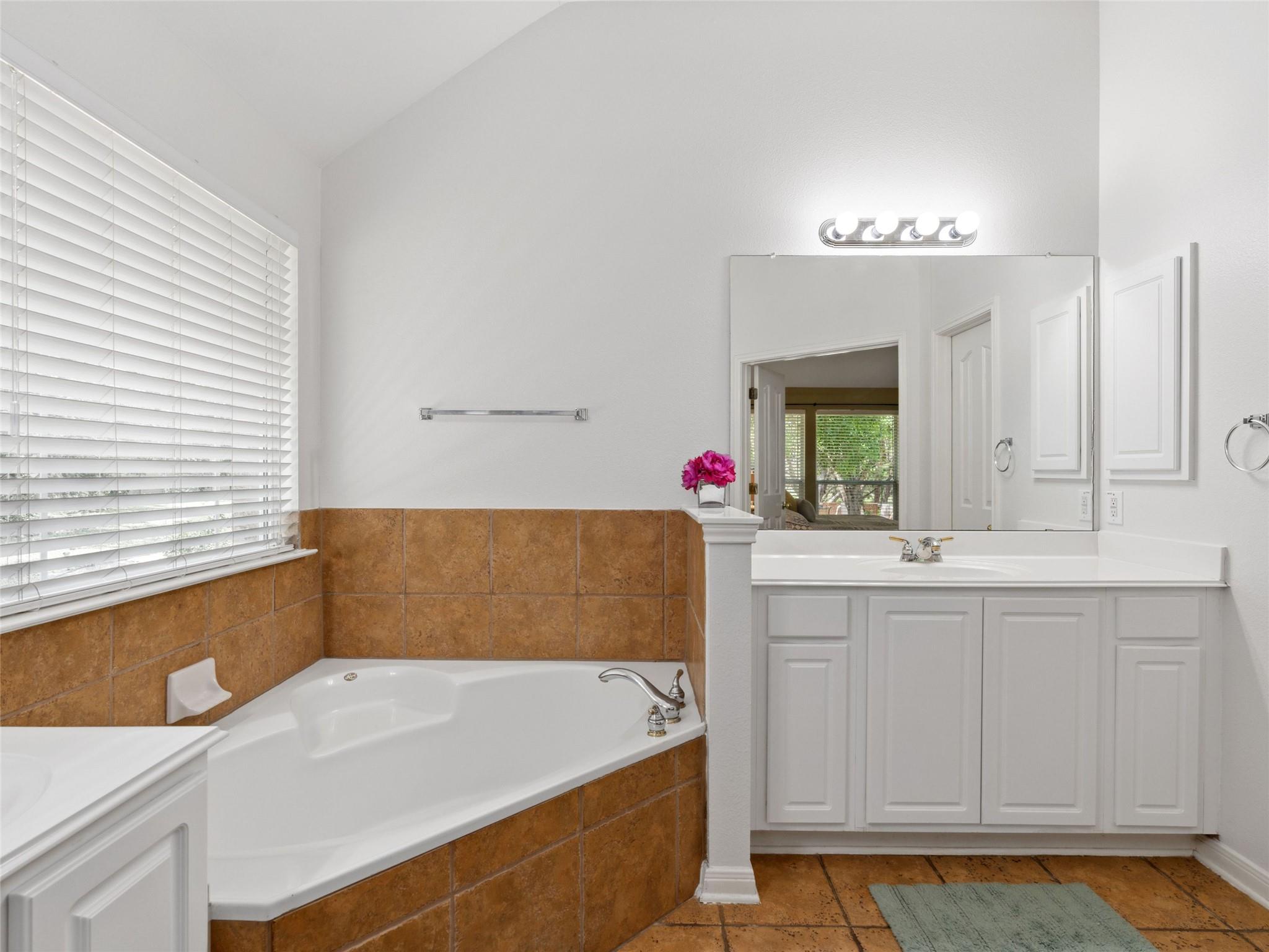 29 Horseshoe Trl, New Braunfels, TX 78132