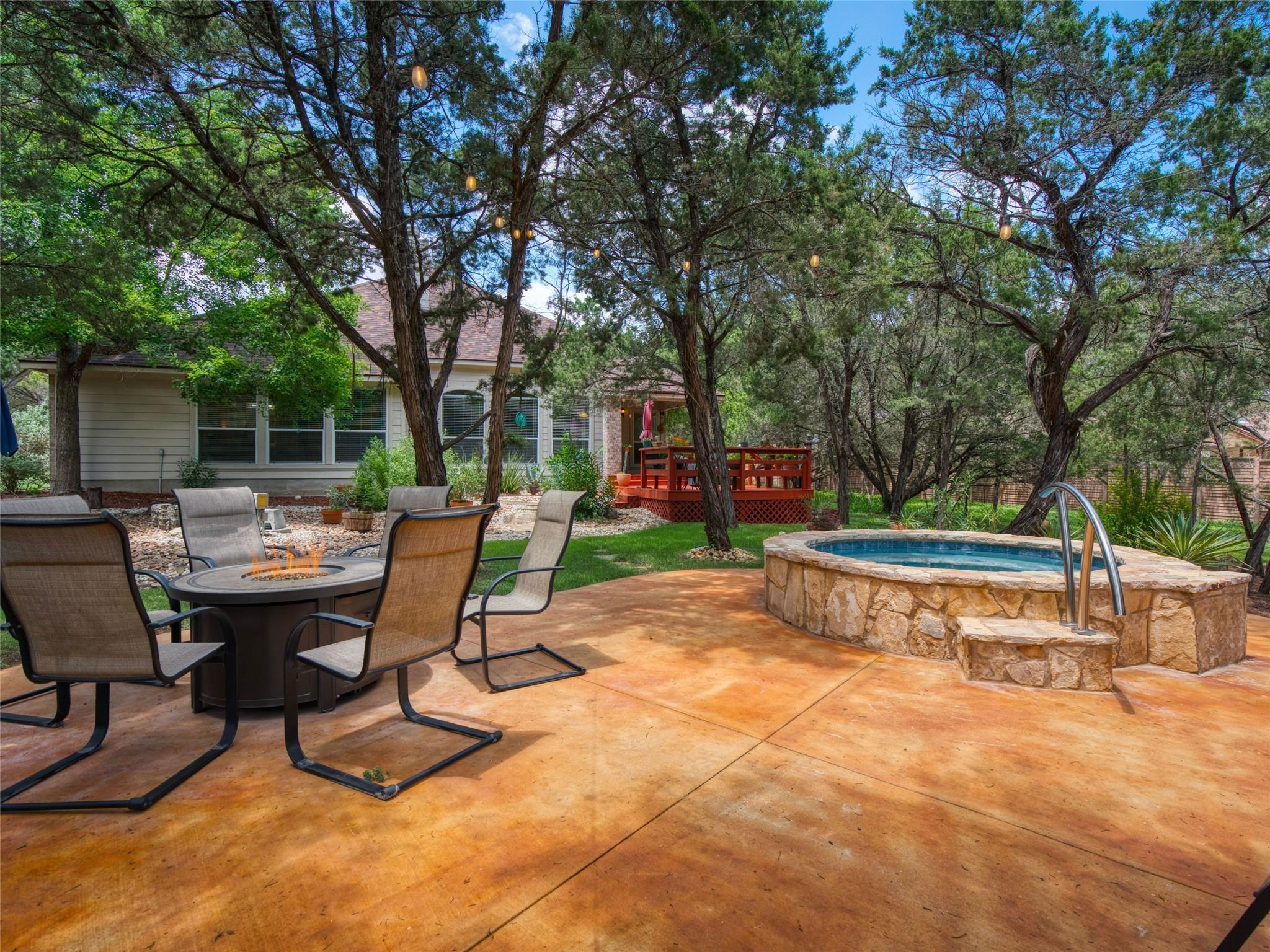 29 Horseshoe Trl, New Braunfels, TX 78132