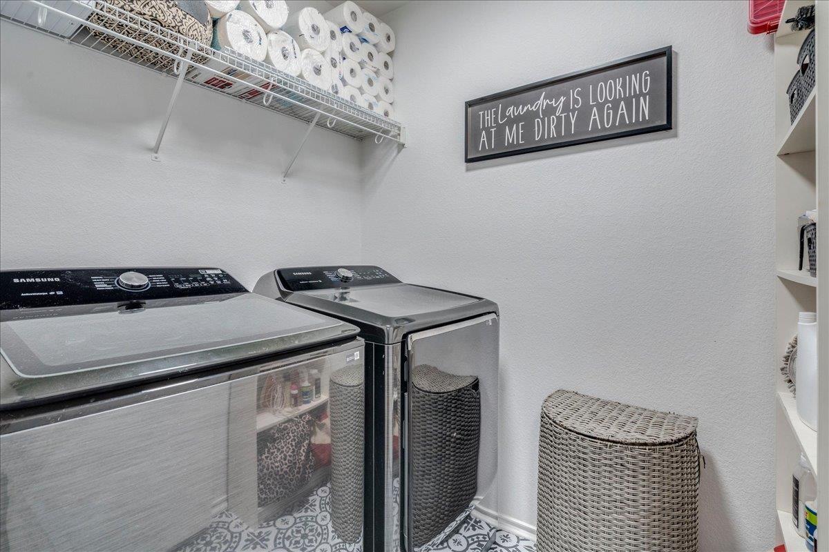 148 Buttercup Way, Kyle, TX 78640