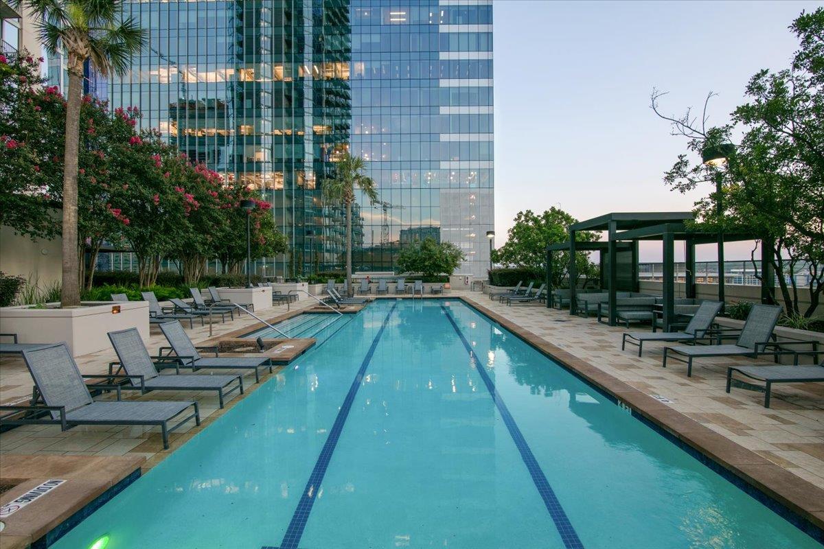 360 Nueces St # 1707, Austin, TX 78701