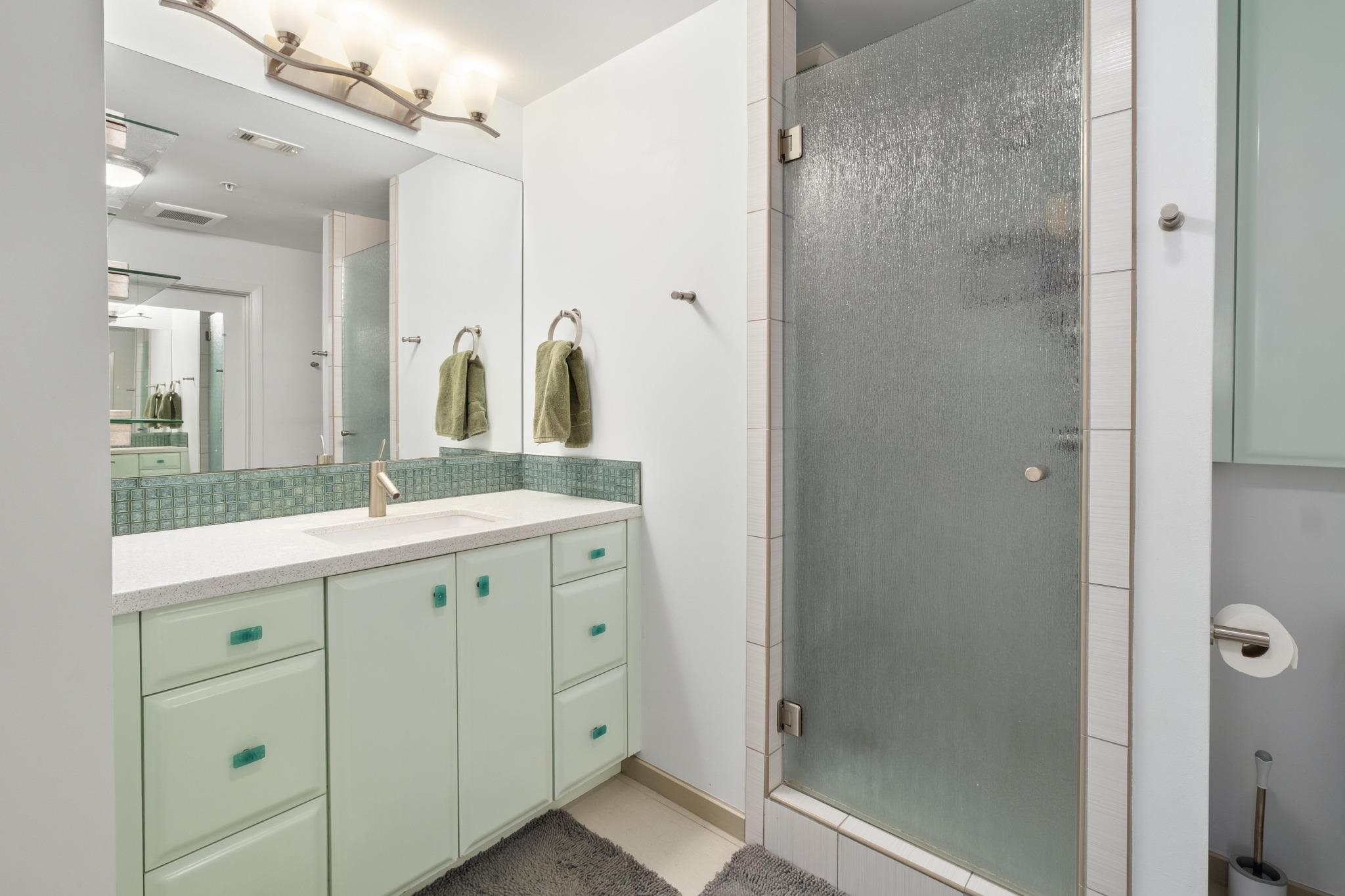 360 Nueces St # 1707, Austin, TX 78701