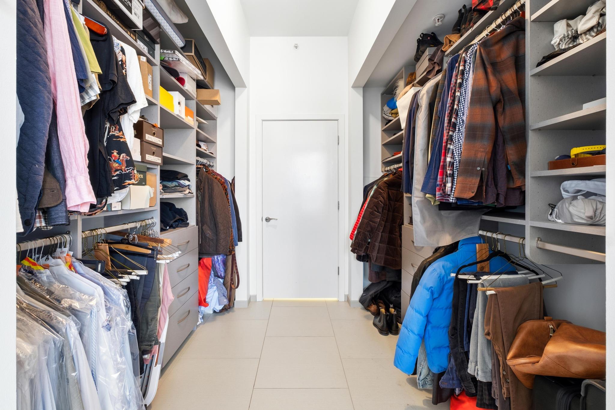 360 Nueces St # 1707, Austin, TX 78701