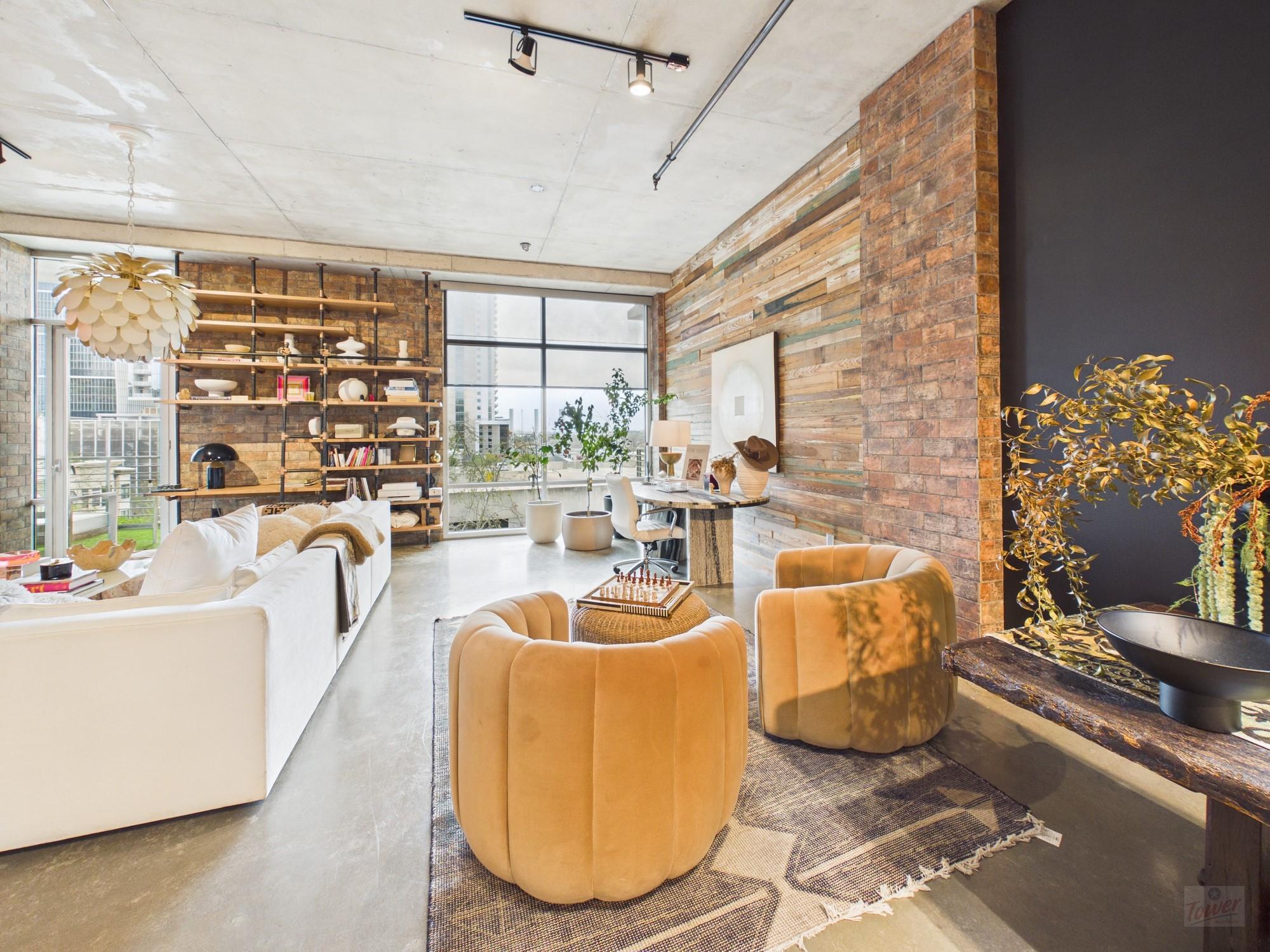 800 W 5th St # 609, Austin, TX 78703